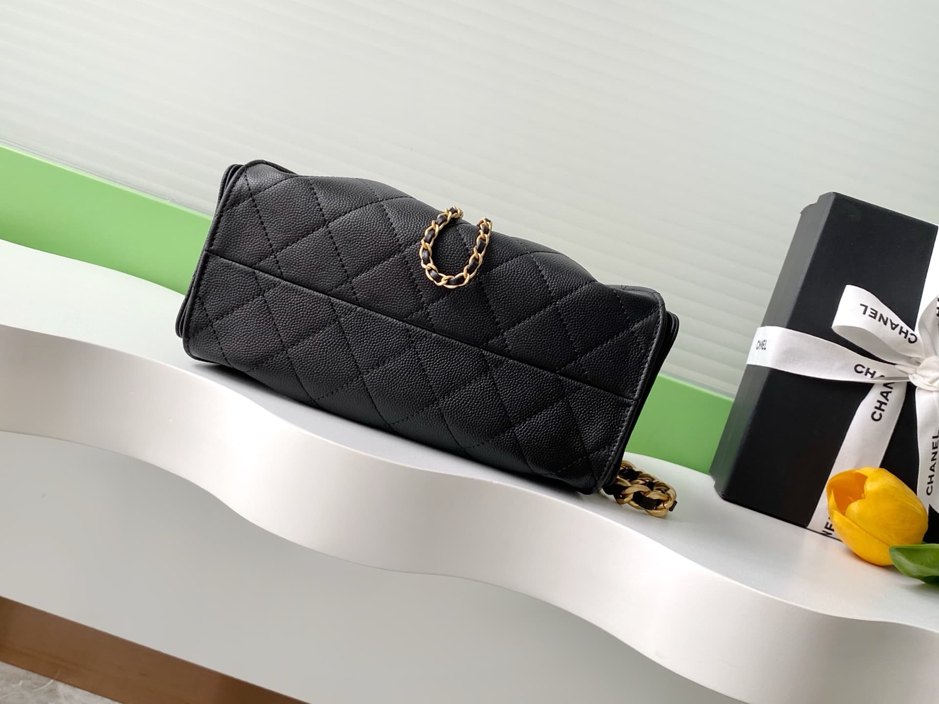 Chanel 25 Mini Hobo handbag AS5631 Grained calfskin & gold-tone metal Black A