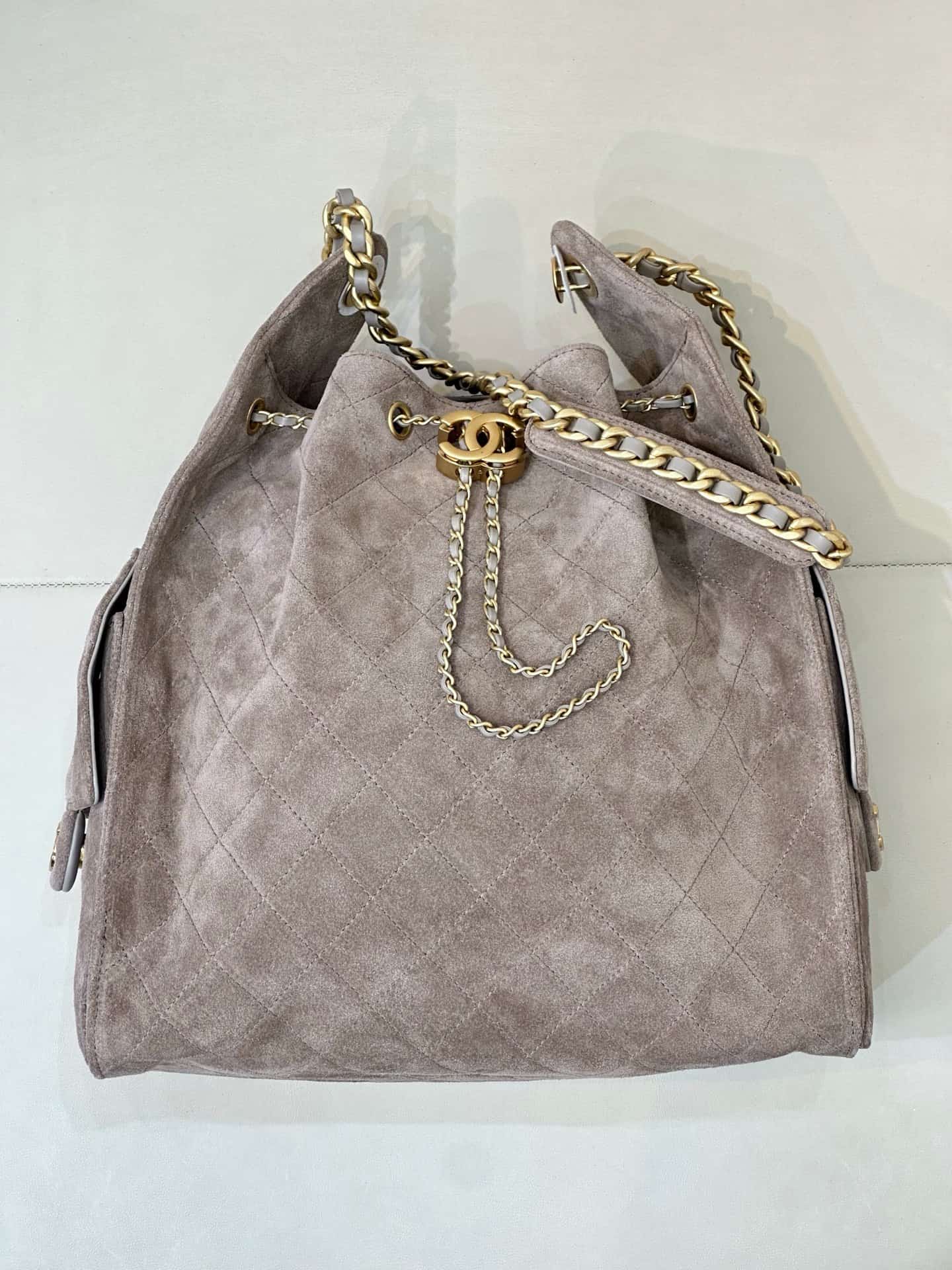 Chanel 25 Medium Hobo handbag AS5311 Suede &Gold-tone Metal Brown TOP