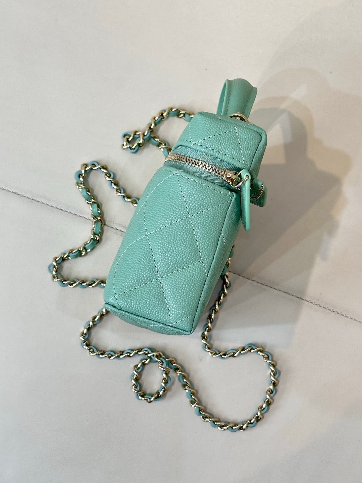 Chanel Classic Vanity with Chain Grained Calfskin & Gold-Tone Metal Green AP4385 TOP