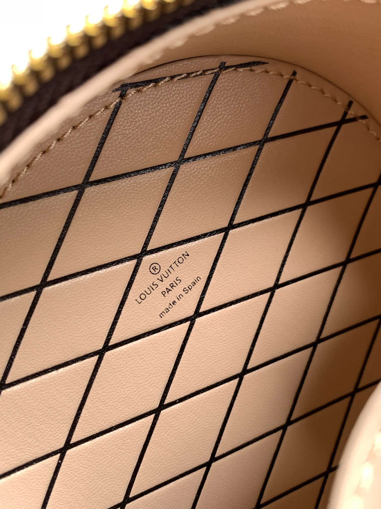 Louis Vuitton Mini Boite Chapeau Monogram Reverse coated canvas M44699 High