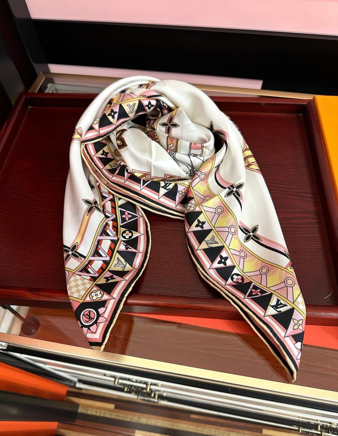 Louis Vuitton 