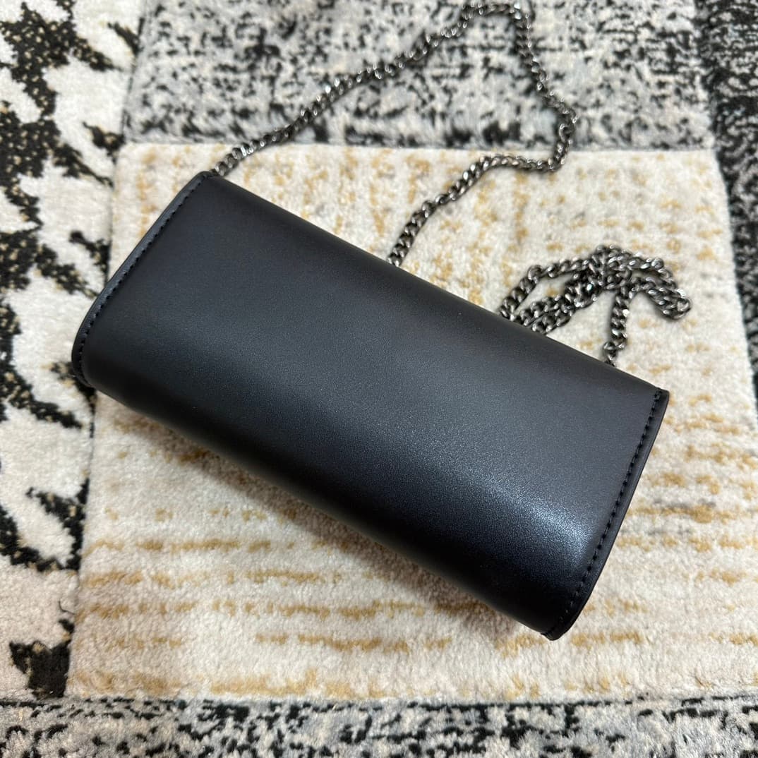 Christian Louboutin Loubi54 leather shoulder bag in black High