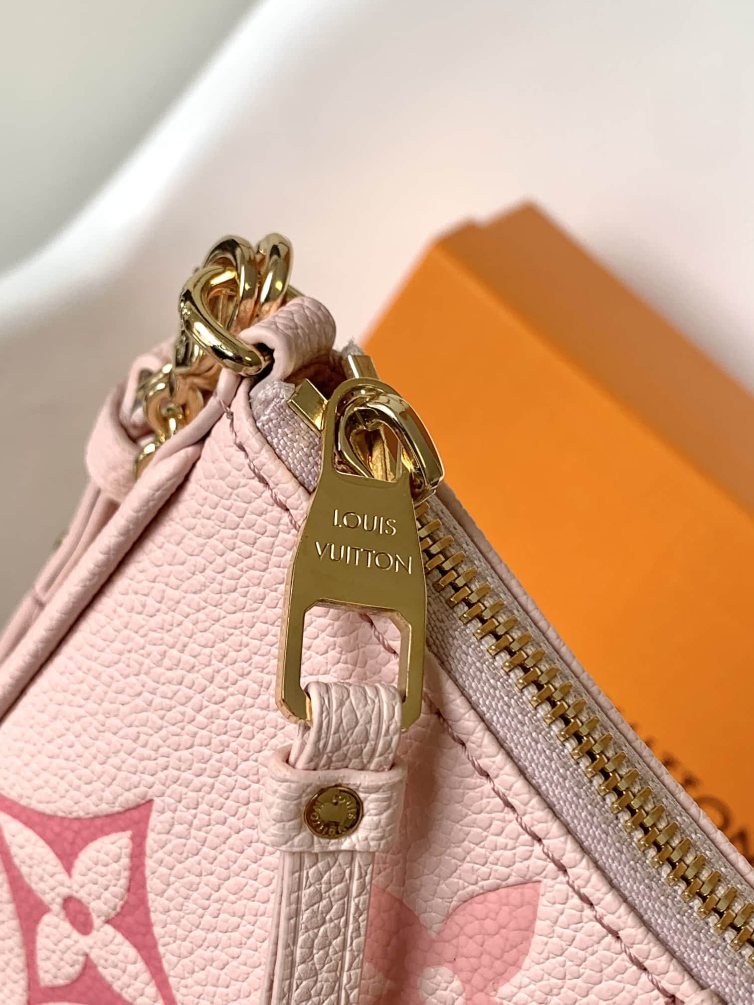 Louis Vuitton EASY POUCH ON STRAP Monogram Empreinte Leather M82346 High
