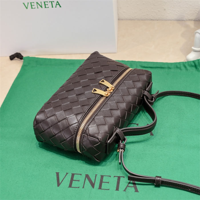 BV Bang Bang Vanity mini intrecciato leather High