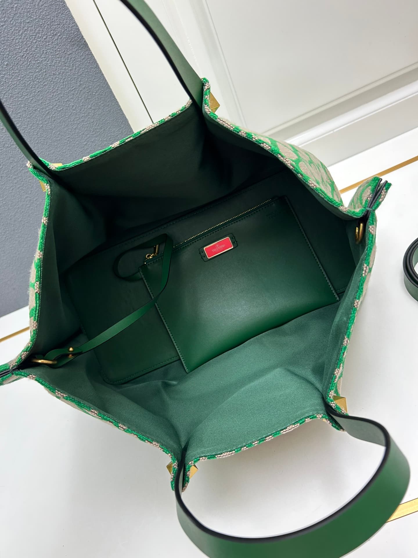 Valentino Garavani VLogo Signature Toile Iconographe Tote Bag Green Mid