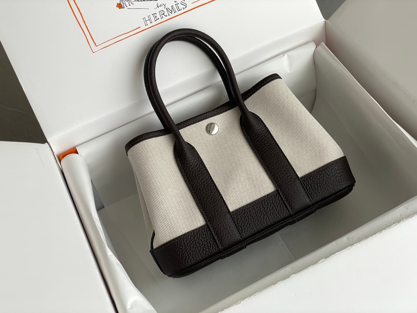 Hermes Garden Party 23 bag in Ebony Togo Leather With Canvas WAX High