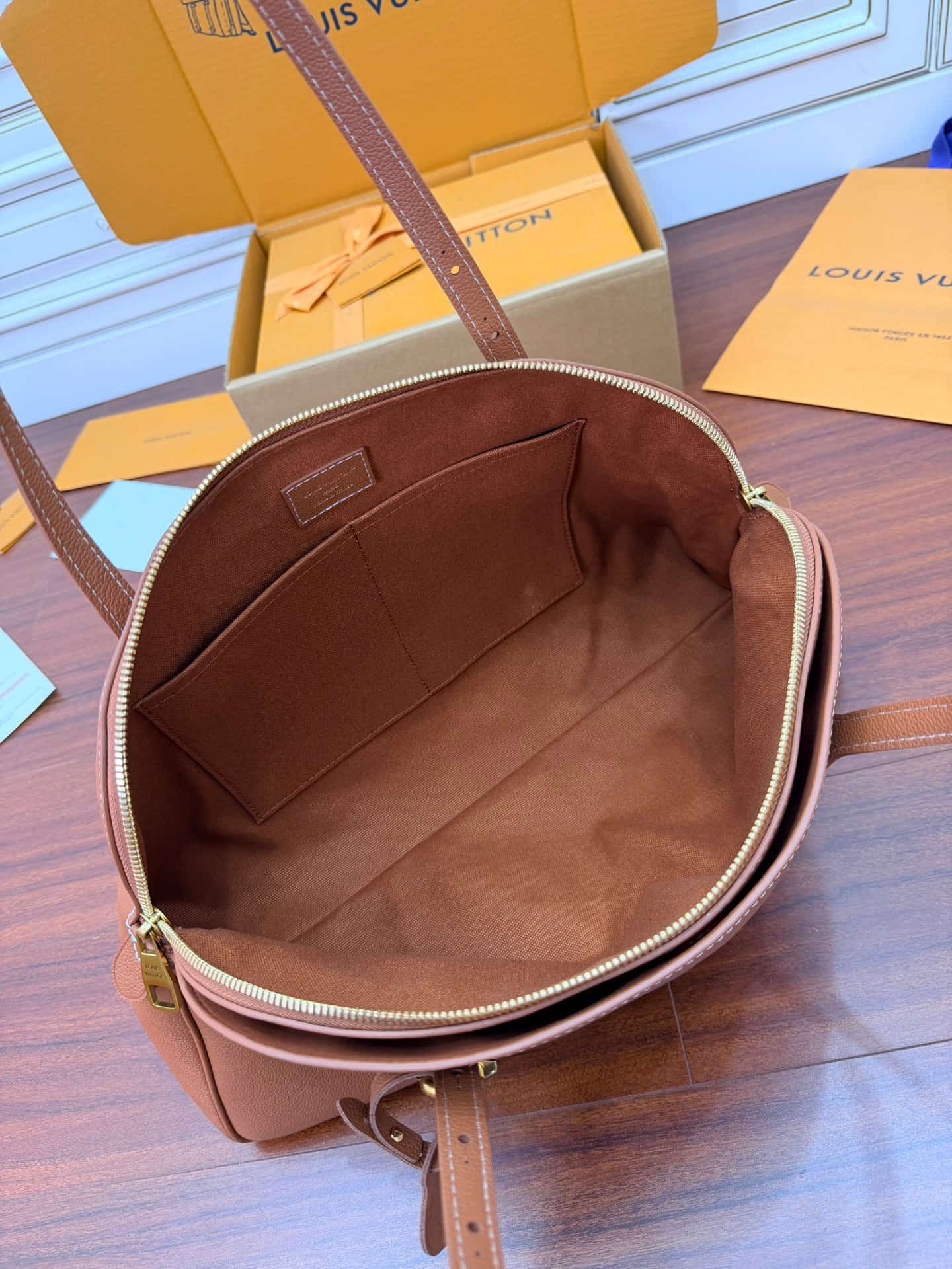 Louis Vuitton Low Key Duffle Tote Cognac Calf leather M26688 TOP