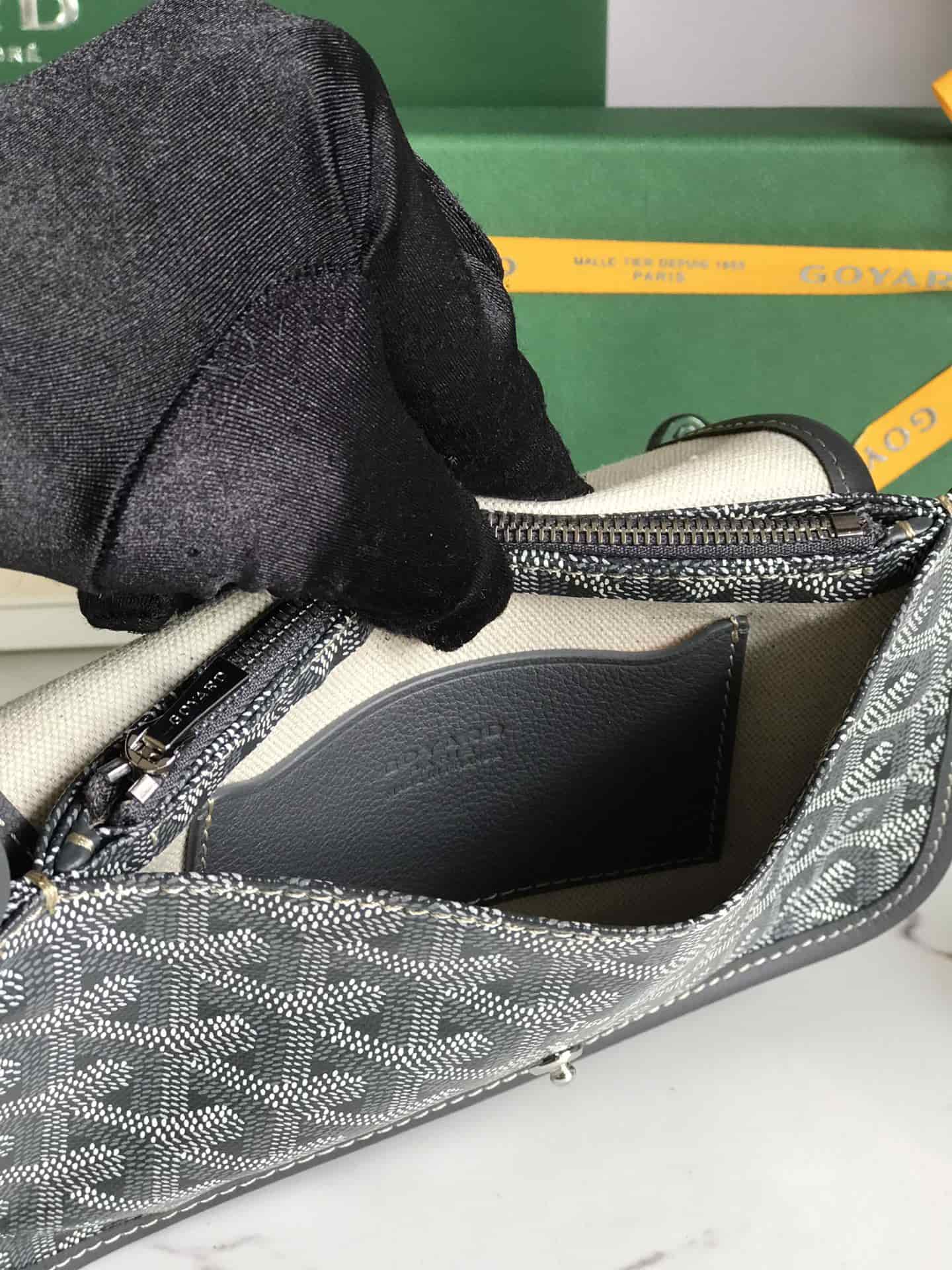 Plumet Pocket Wallet Goyardine Canvas & Chevroches Calfskin Grey High
