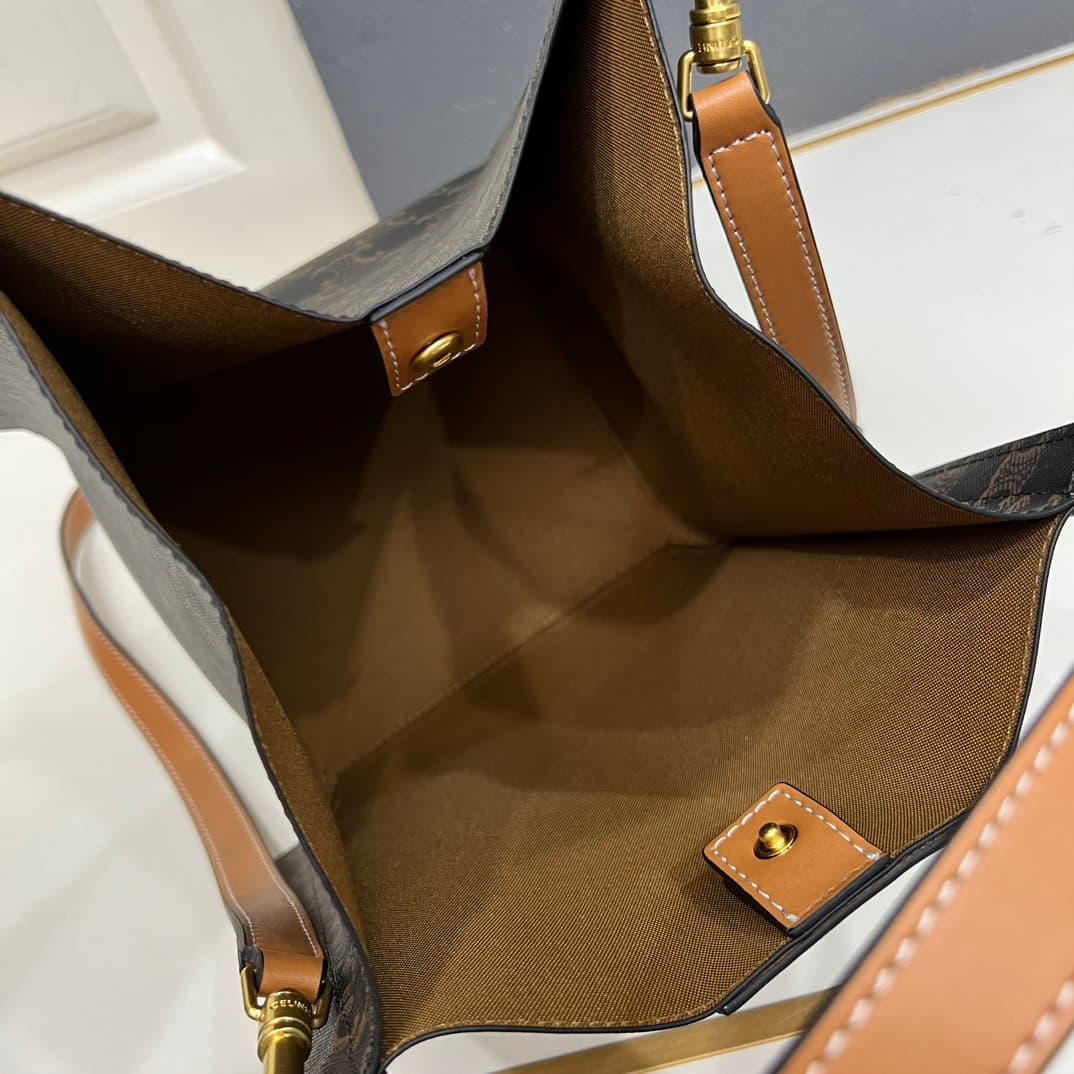 Celine SMALL CUBE BAG IN Triomphe Canvas and NATURAL Calfskin HONEY High