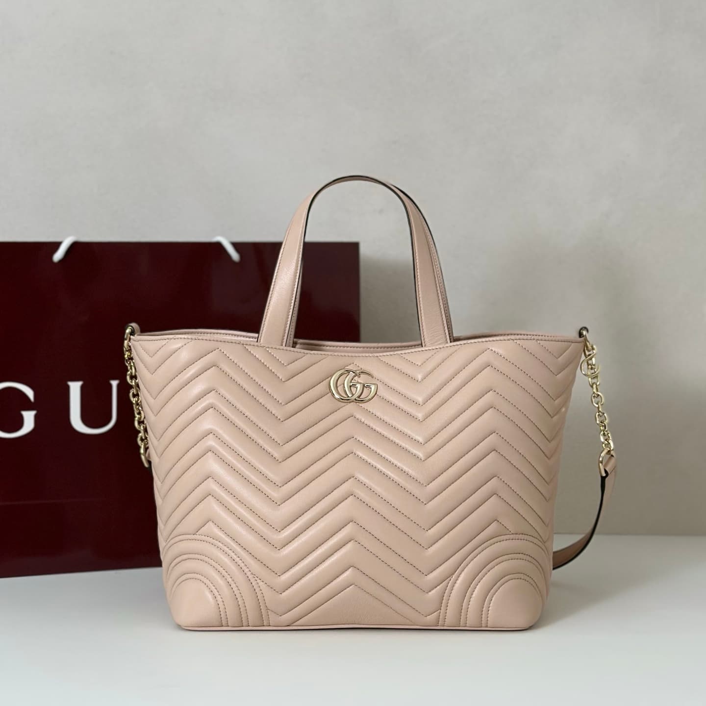 Gucci Betty medium tote bag 847387 pale pink leather High
