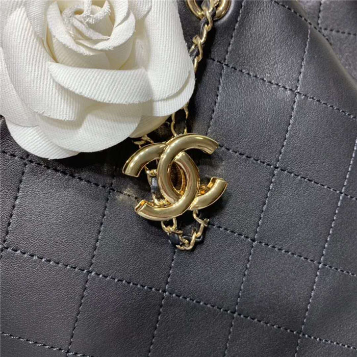 LARGE DRAWSTRING BAG Lambskin & Gold-Tone Metal Black High