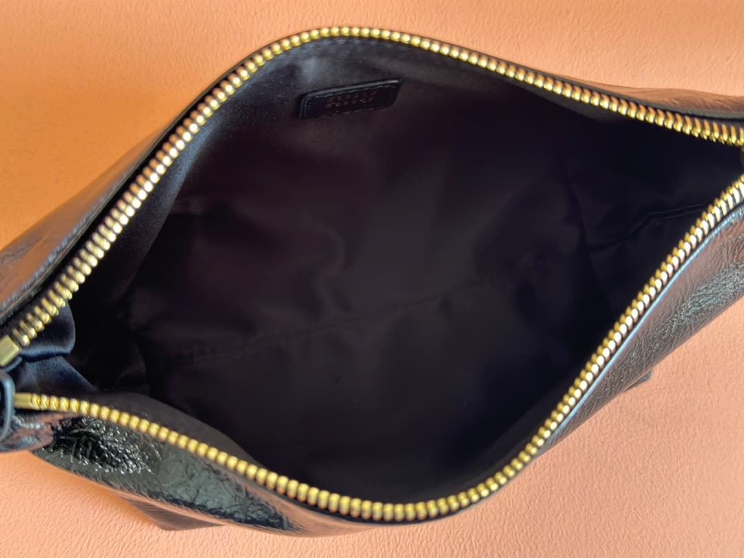 Miu Miu Black Naplak patent leather pouch 5NE841 High