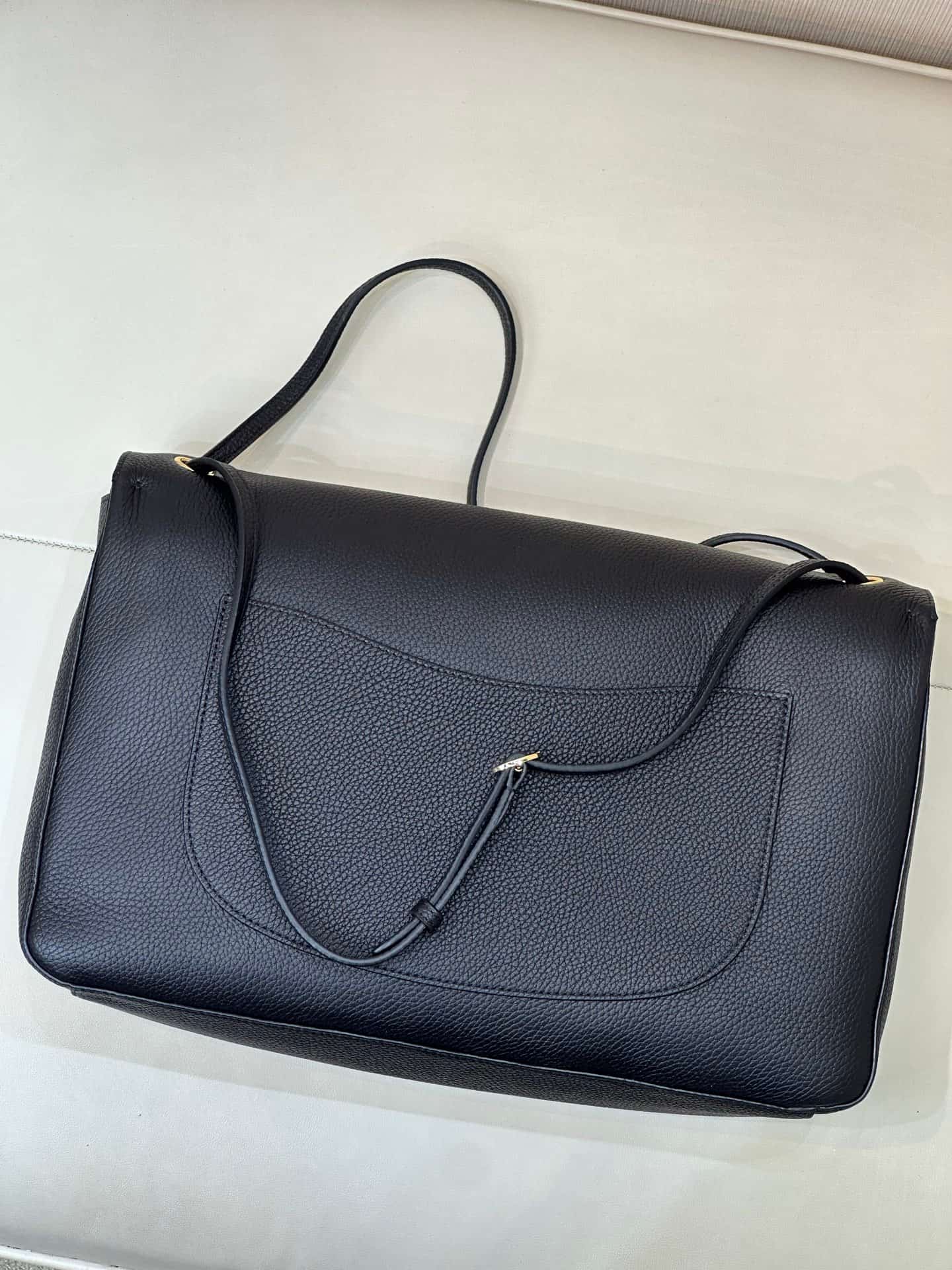 Chanel Maxi Flapbag Grained Calfskin & Gold Metal Black AS6233 TOP