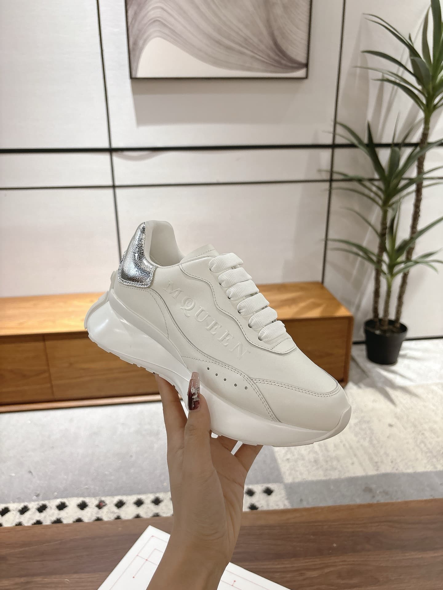 Alexander McQueen Sprint Runner Sneakers Shoes Men Women