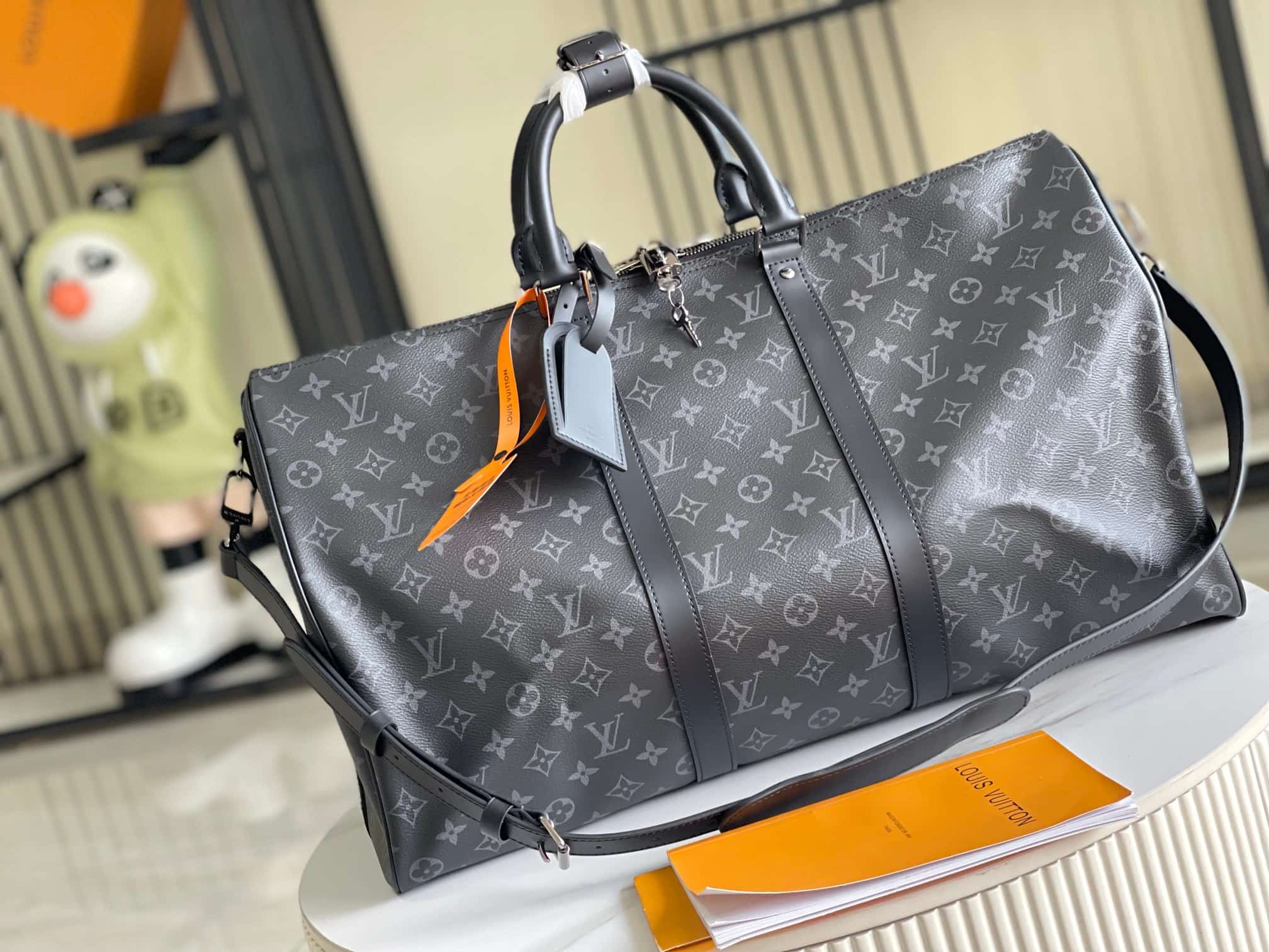Louis Vuitton Keepall Bandoulière 50 Monogram Eclipse coated canvas M14202 TOP