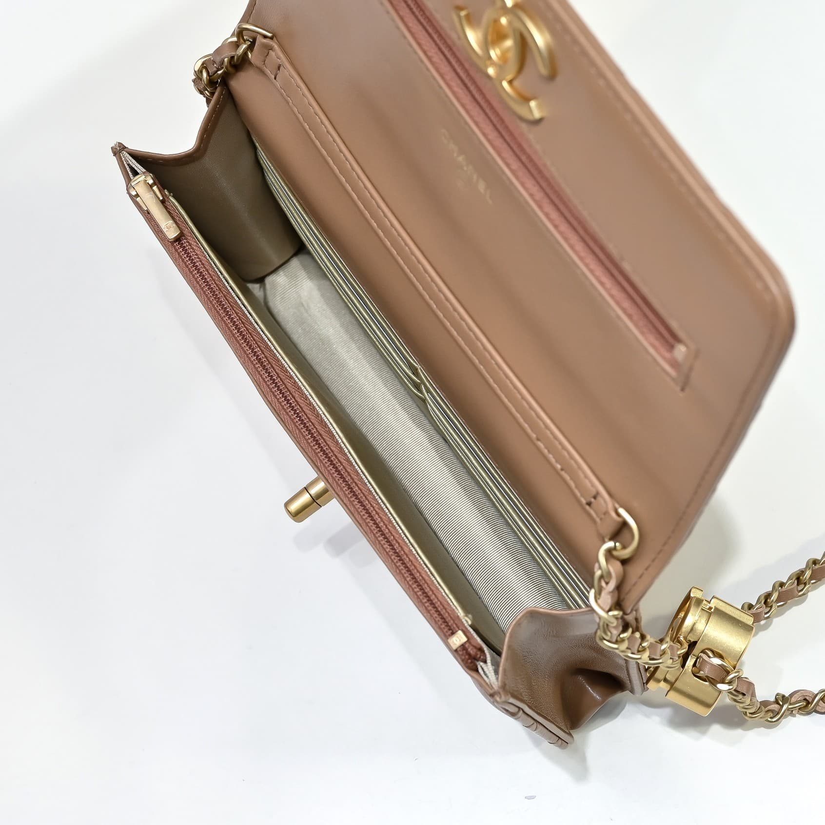 Chanel Wallet on Chain Quilted Leather  & Gold-Tone Metal Caramel AP3938 High