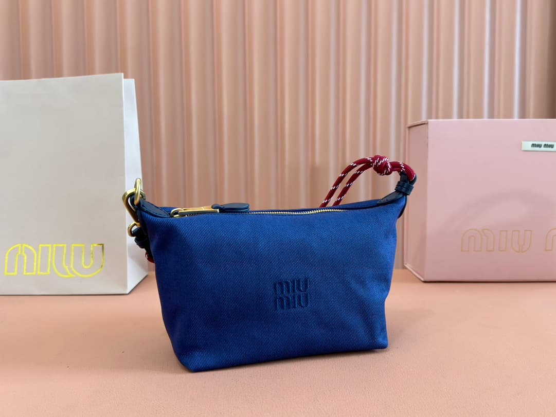 Miu Miu Gabardine pouch Indigo/Amaranth 5NE841 High
