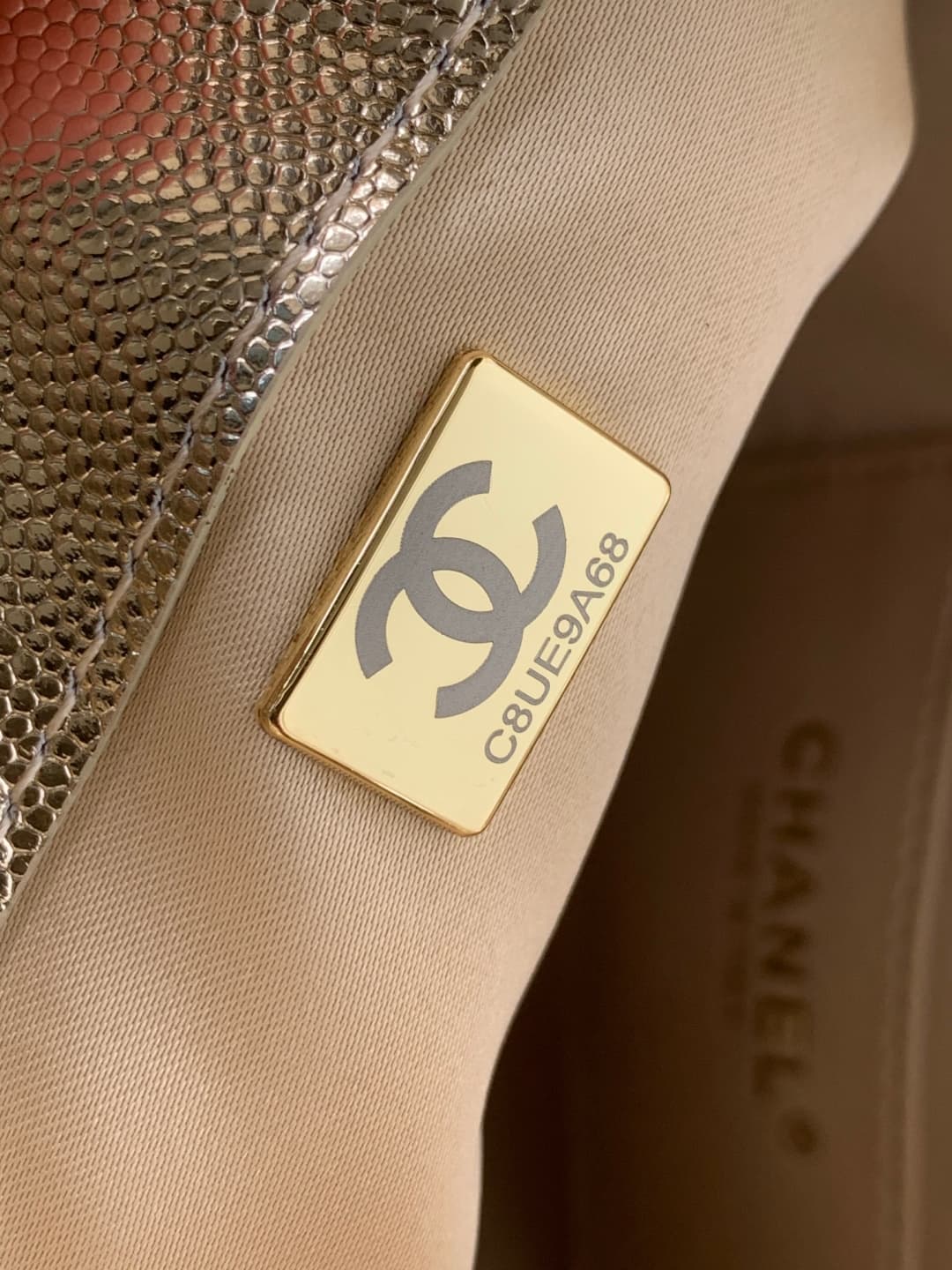 Chanel 25 Medium Hobo Medium handbag AS5311 Grained Calfskin & Gold-tone Metal Gold A
