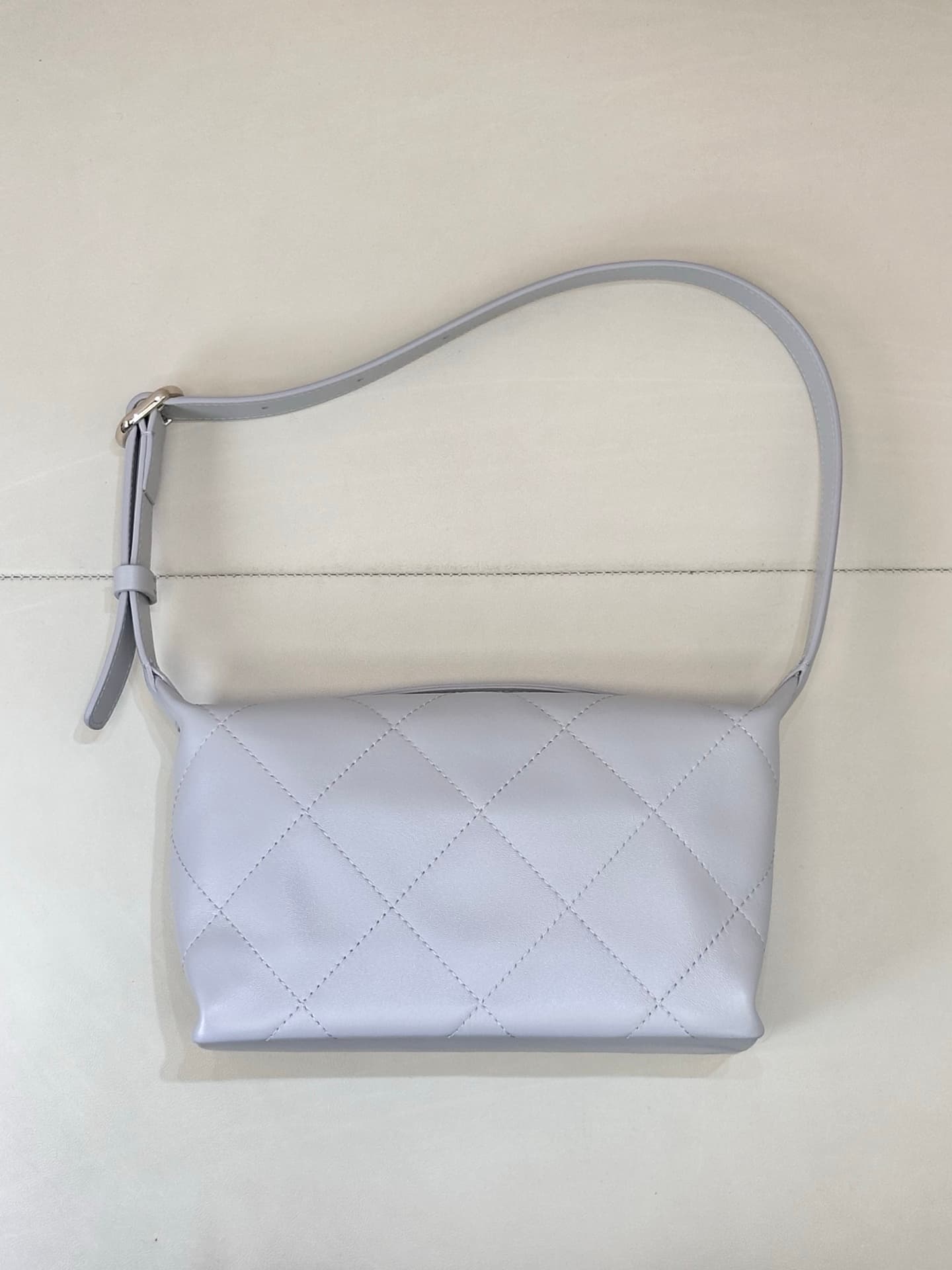 Chanel Hobo Bag Shiny Lambskin & Gold-Tone Metal AS6138 Light Blue TOP