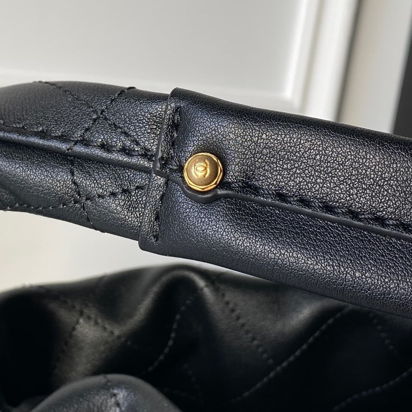 Chanel Hobo Handbag Calfskin & Gold-Tone Metal AS5976 Black A
