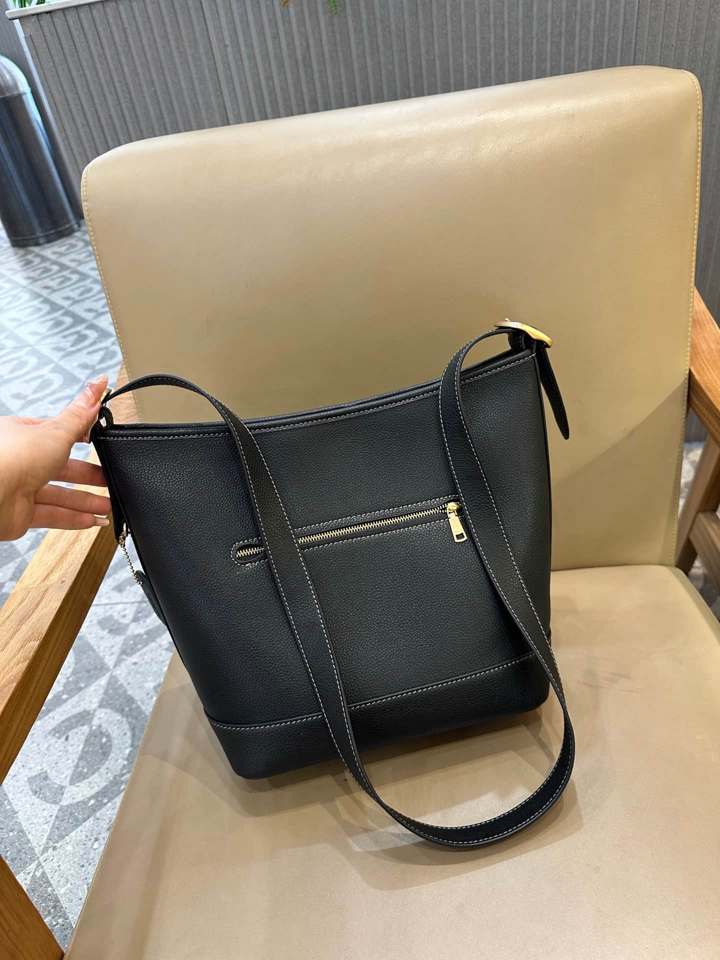 Coach Jude Duffle Bag in Grained Calfskin with Black Leather High