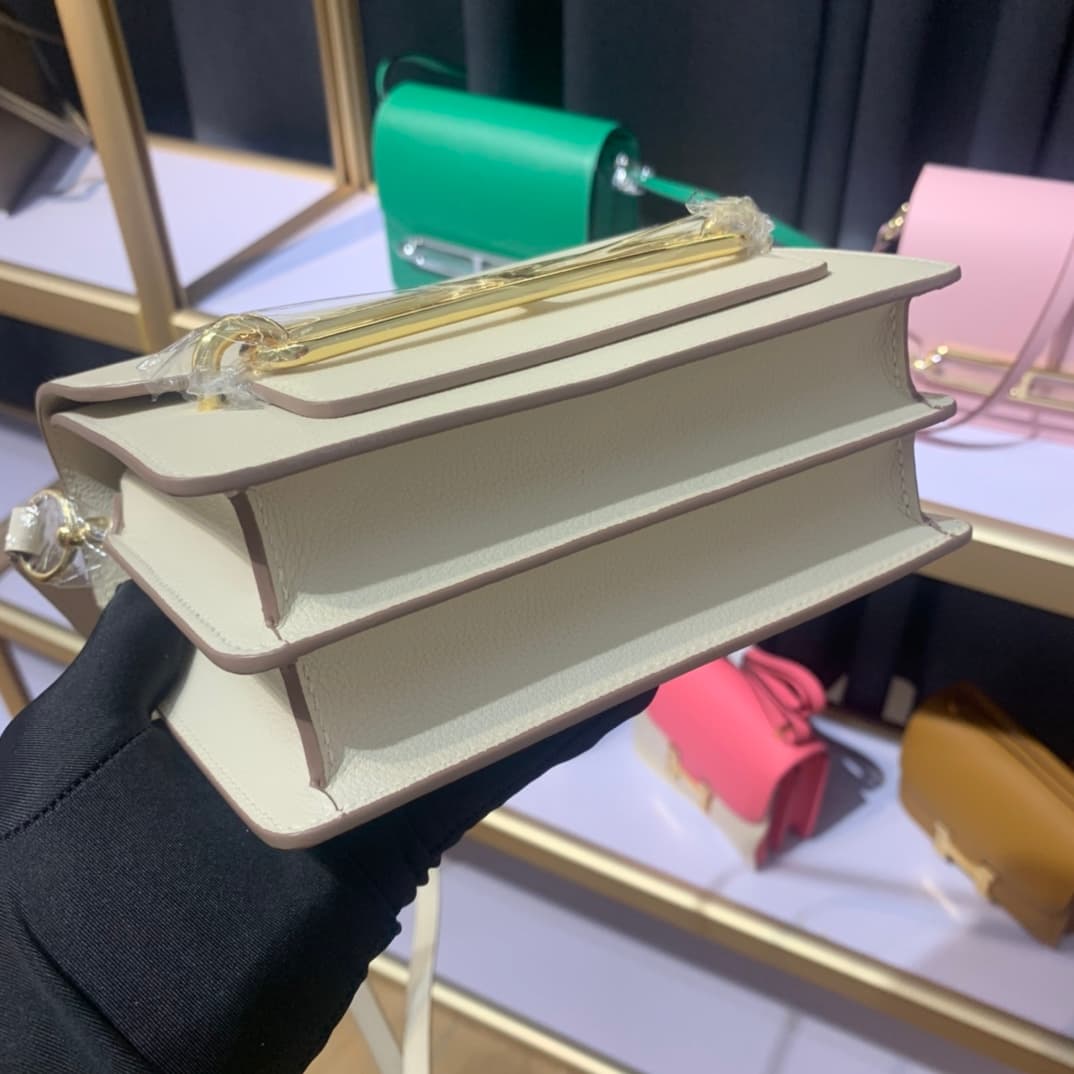Hermes Roulis wallet in Craie Calfskin Etoupe WAX Gold/Silver-Metal High