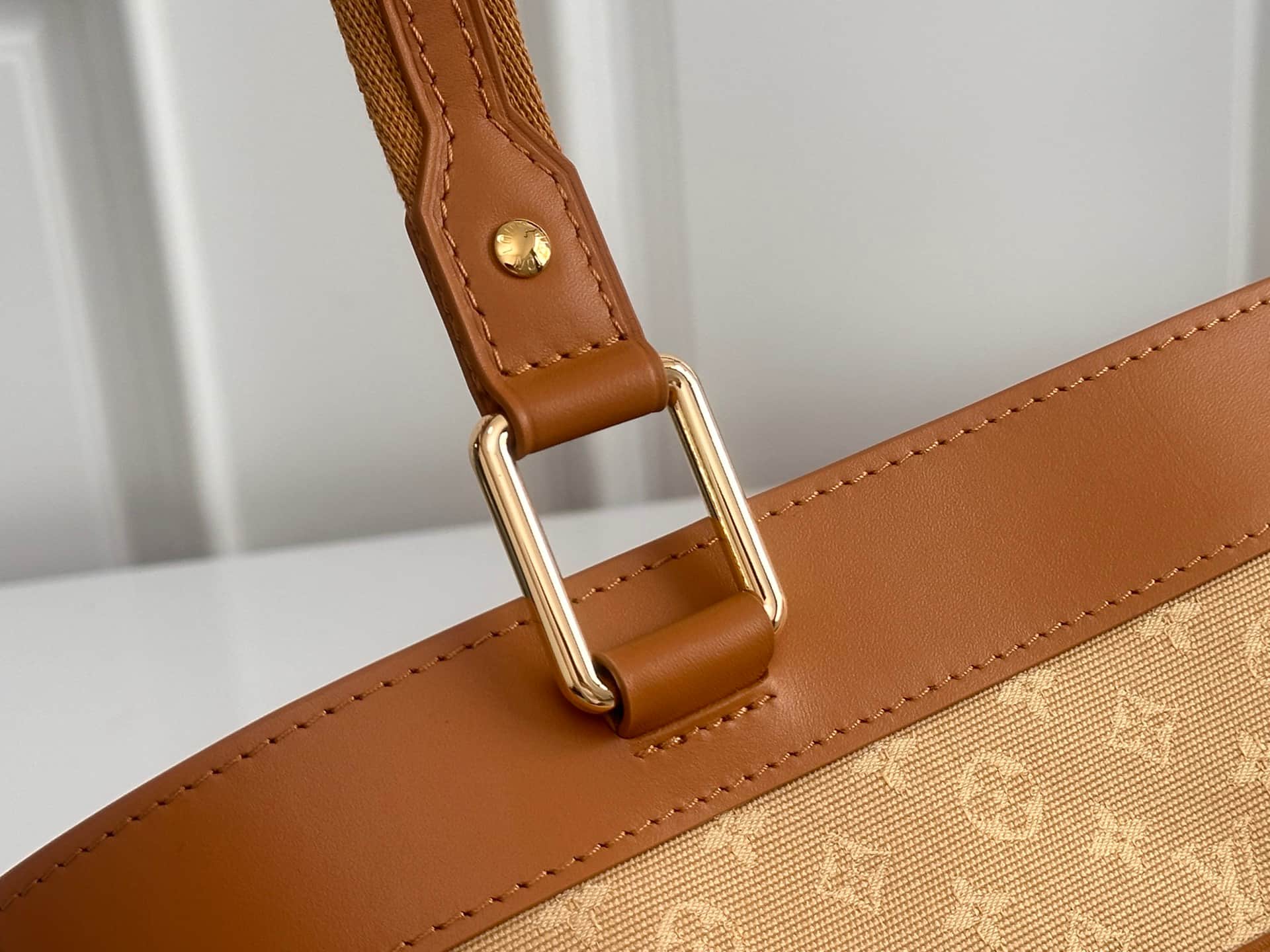 Louis Vuitton Monogram Lin Lucille shoulder bag M92683 High
