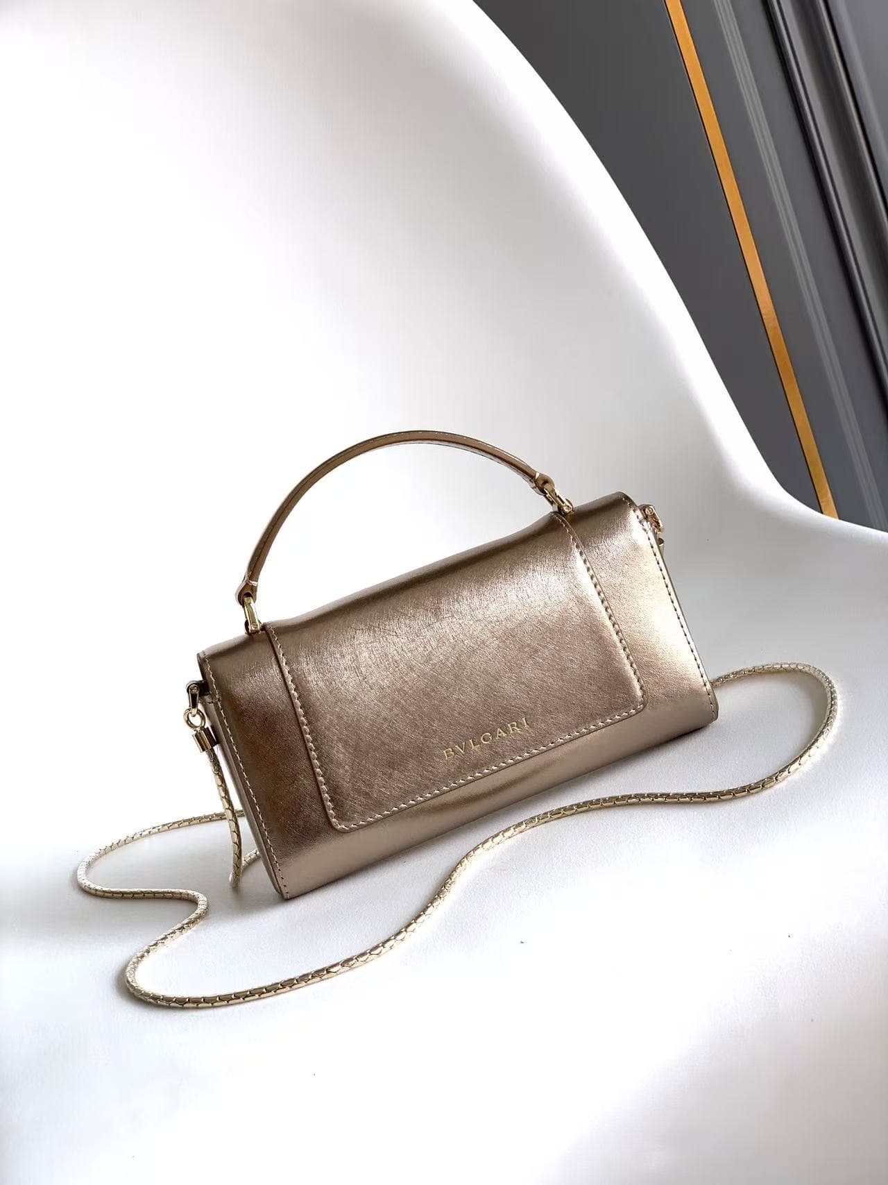Bvlgari Serpenti Forever shoulder bag in gold calf leather high