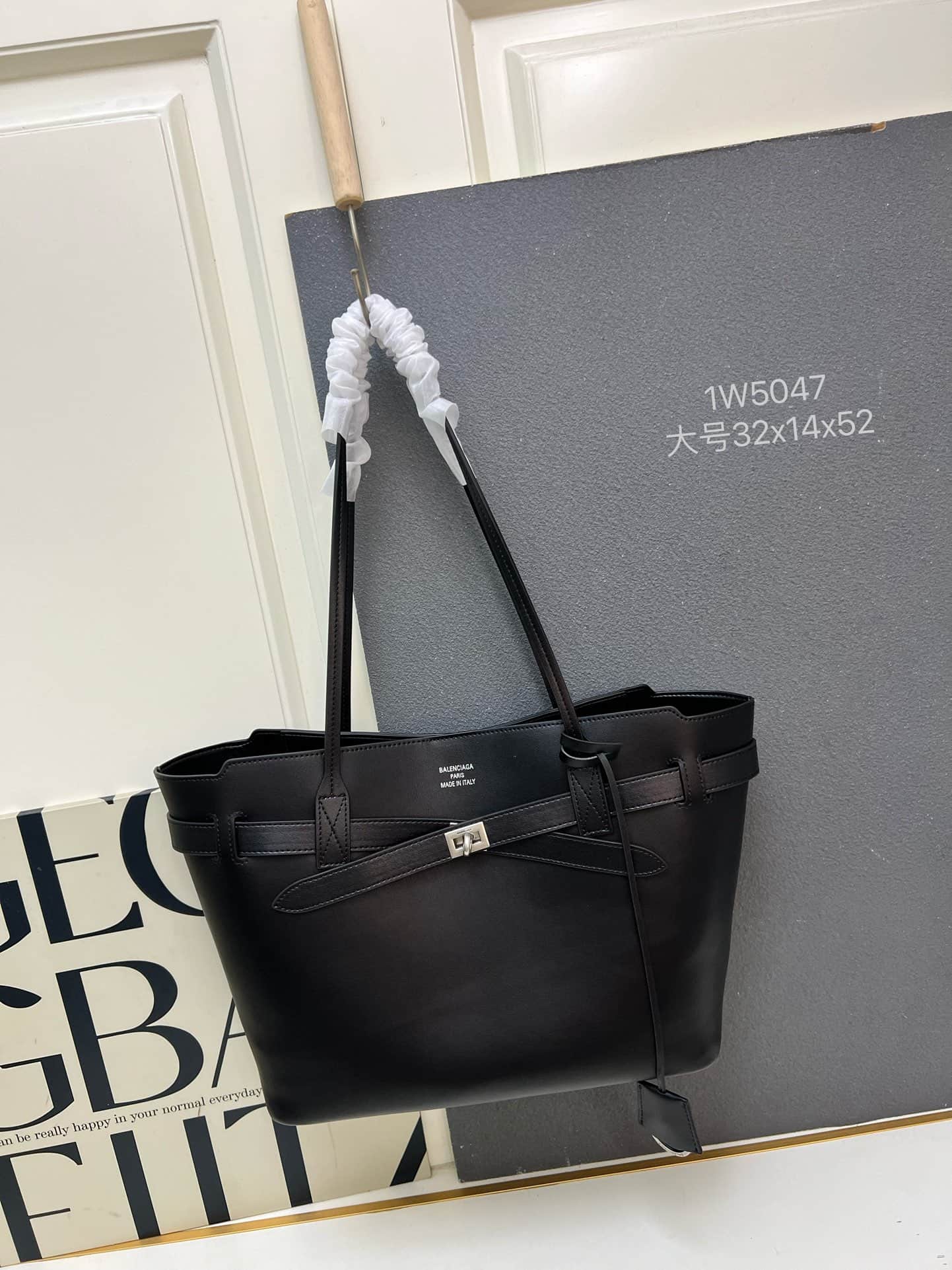 Balenciaga Bel Air Tote Bag Large in black smooth calfskin silver hardware 1W5047 High