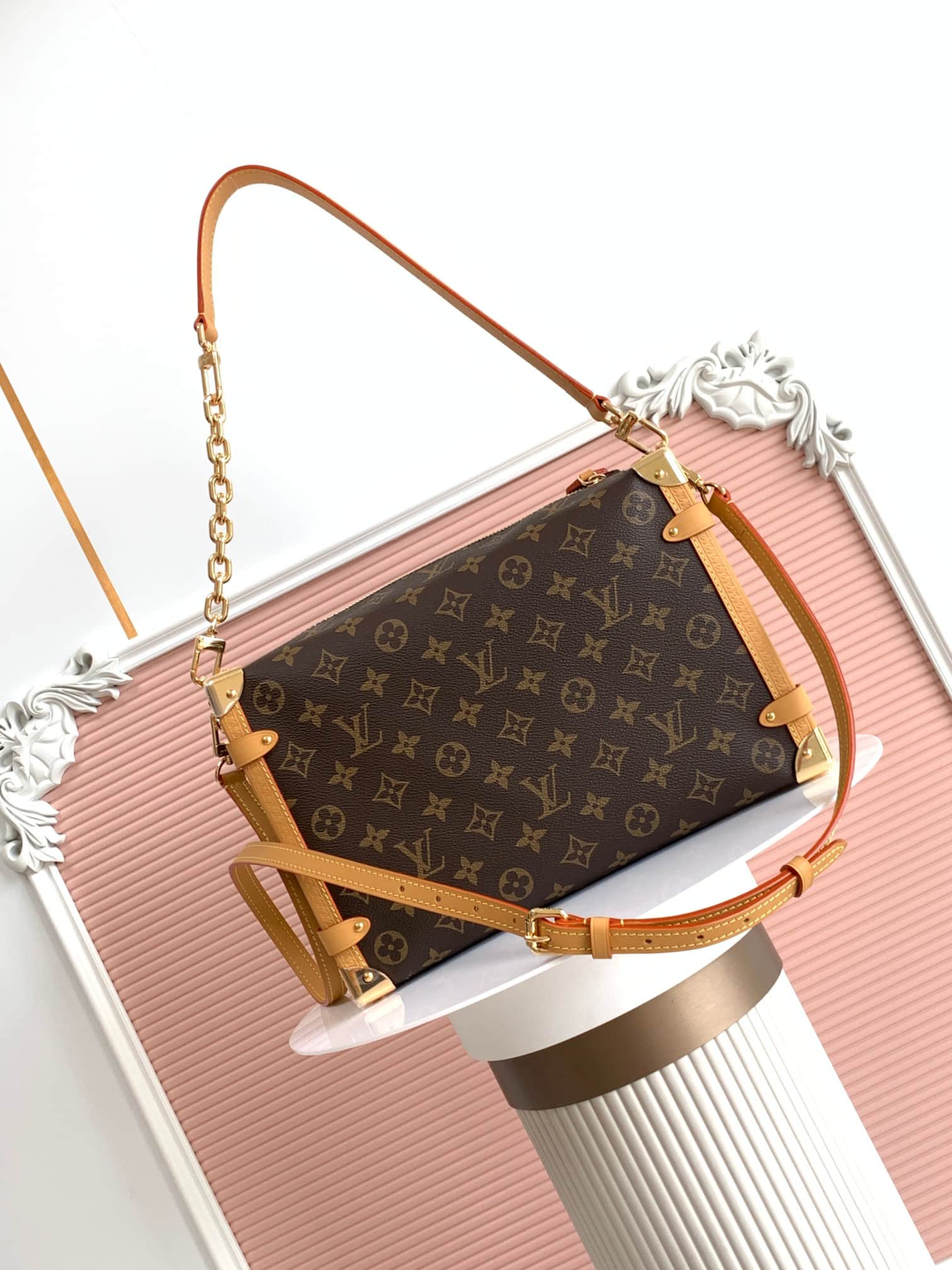 Louis Vuitton Side Trunk GM Monogram coated canvas M14513 High