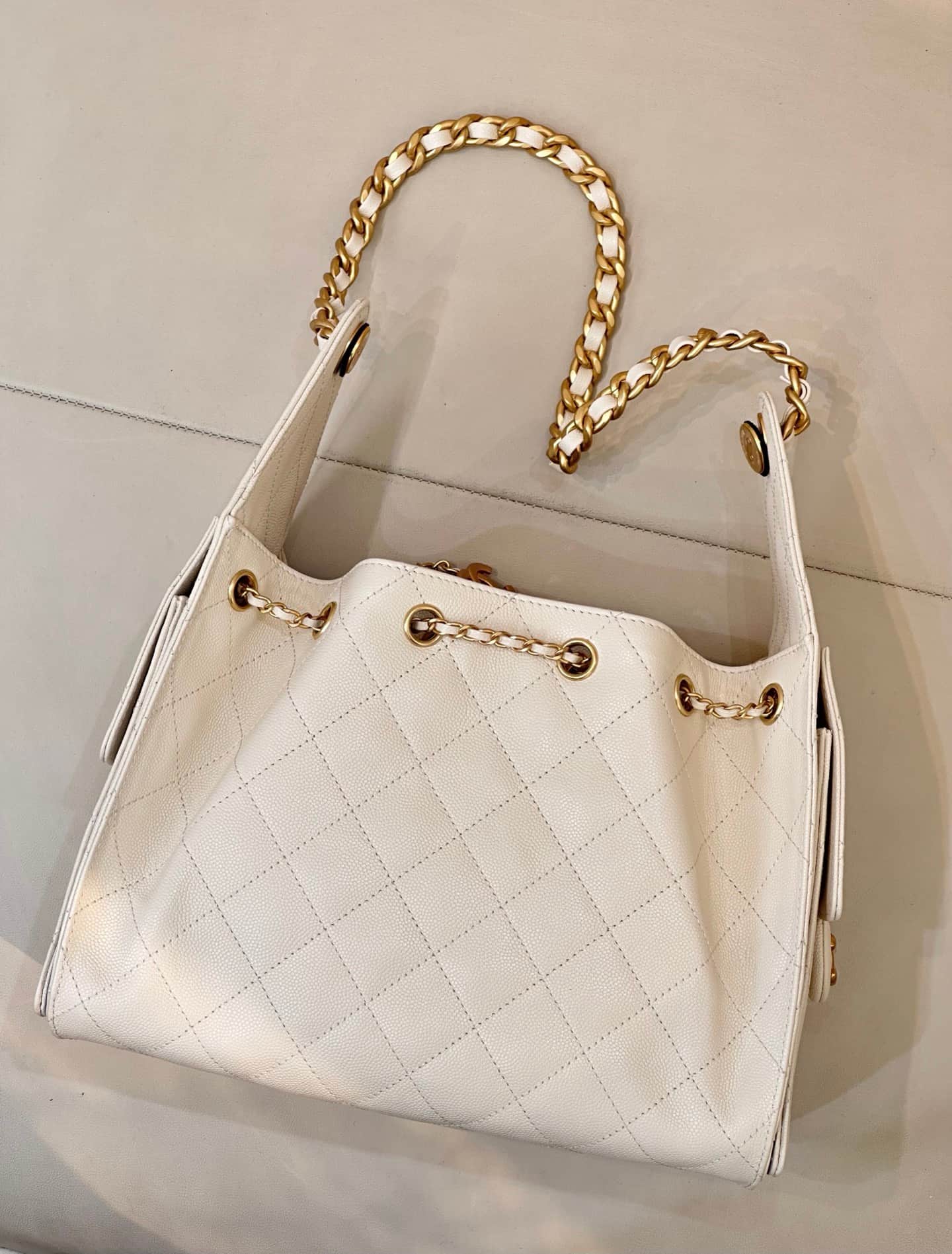 Chanel 25 Small Hobo handbag AS5293 Grained Calfskin & Gold-tone Metal Beige TOP