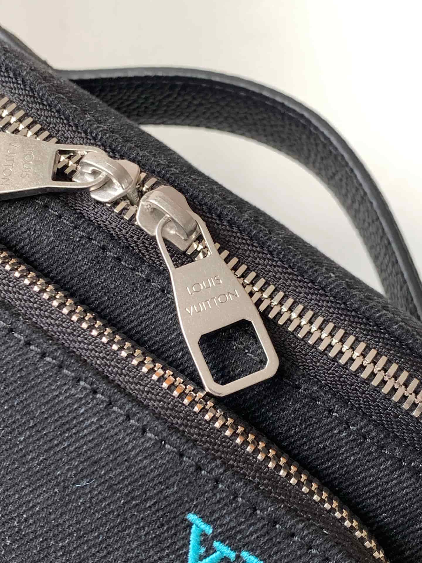 Louis Vuitton Rush Bumbag Black-washed denim M13961 High