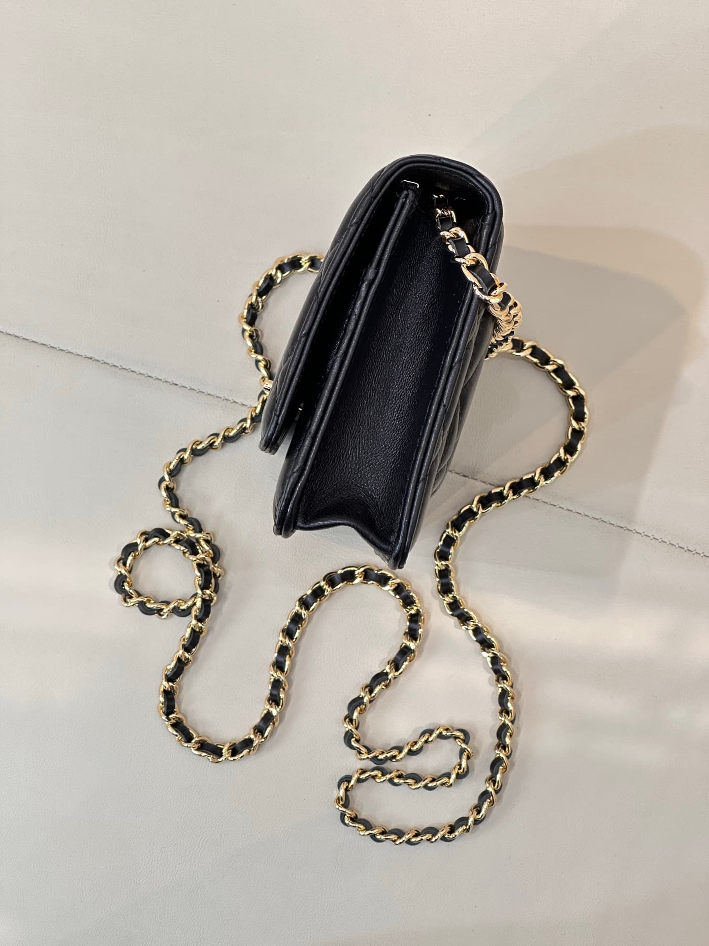 Chanel Classic Wallet on Chain Shiny Lambskin & Gold-Tone Metal AP4241 Black TOP