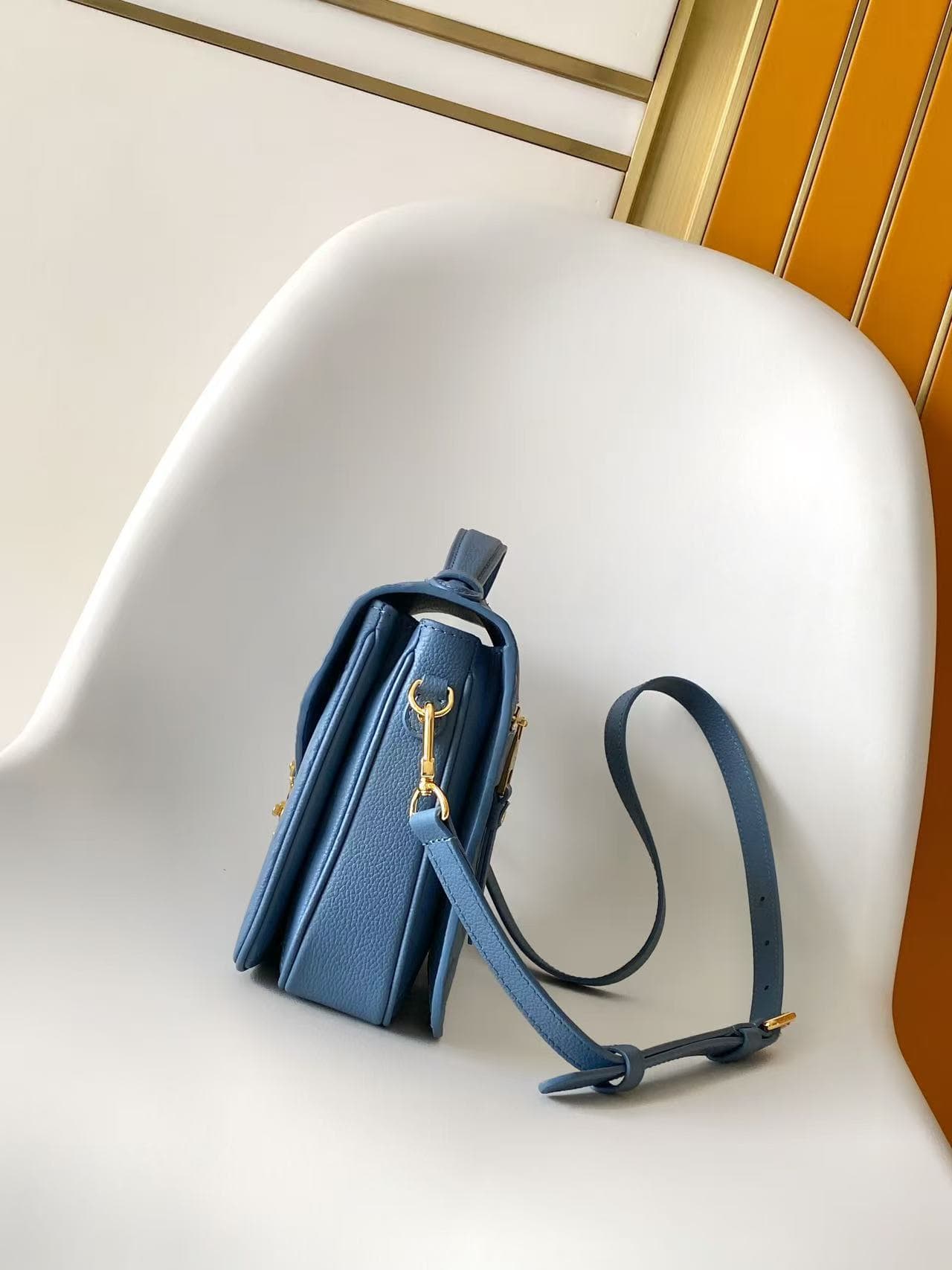 Louis Vuitton Pochette Métis Blue Jean Cowhide leather M27357 High