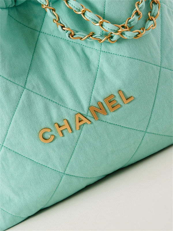 Chanel 22 SMALL HANDBAG Canvas & Gold-Tone Metal AS3260 Green A