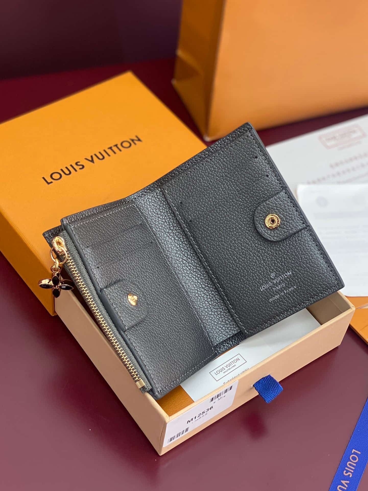 Louis Vuitton Lisa Wallet Embossed supple grained cowhide leather M12536 Gun Metal High