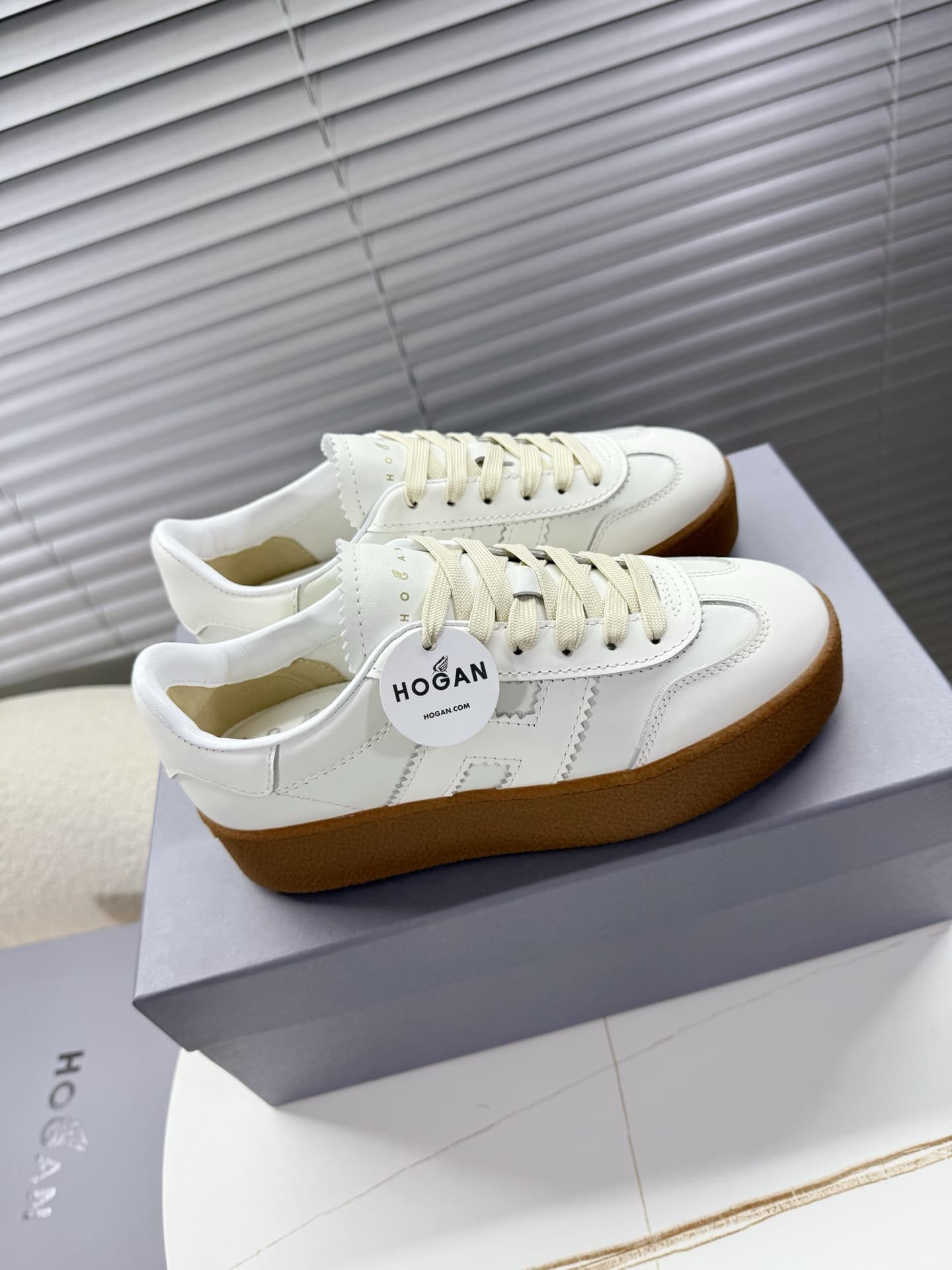 Hogan Cool Sneakers Shoes Women