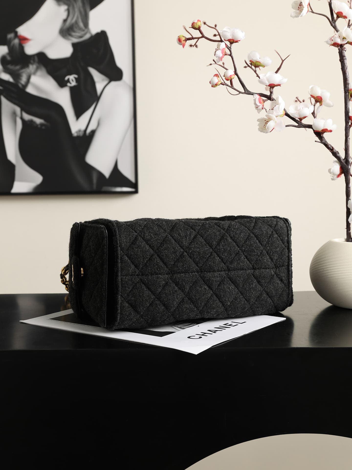 Chanel 25 Small Hobo handbag AS5293 Felt & Gold-Tone Metal Black A