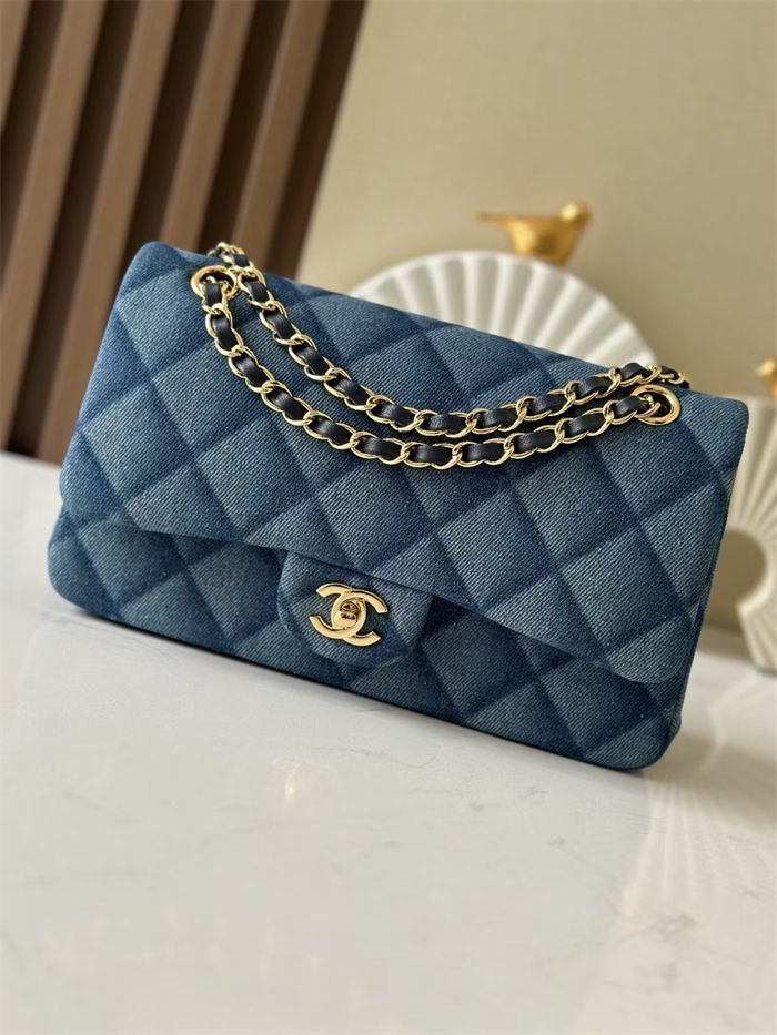 Medium CLASSIC HANDBAG Denim Silver Metal A