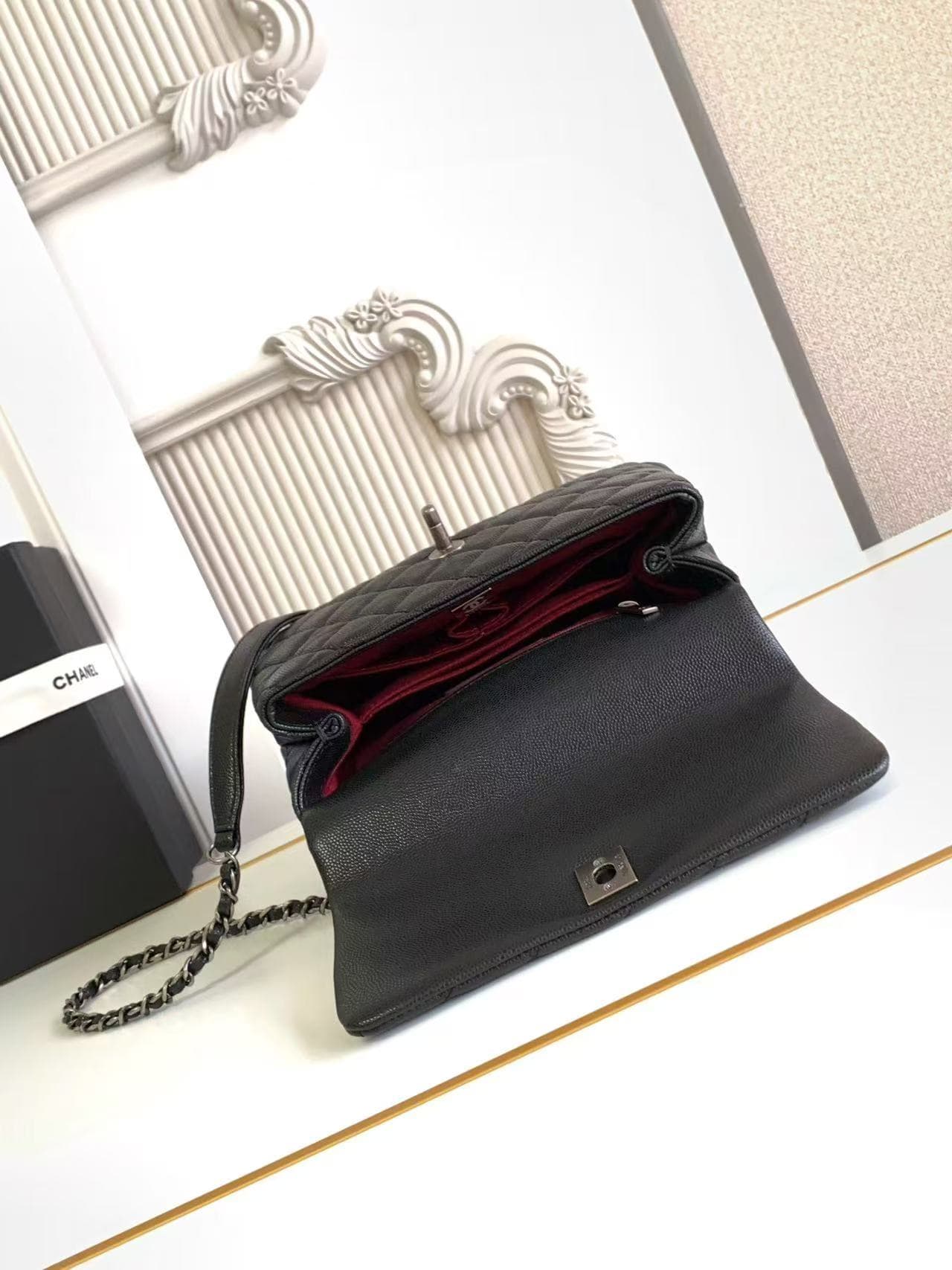 SMALL FLAP BAG WITH TOP HANDLE Grained Calfskin Black-binding Anti-silver Metal High