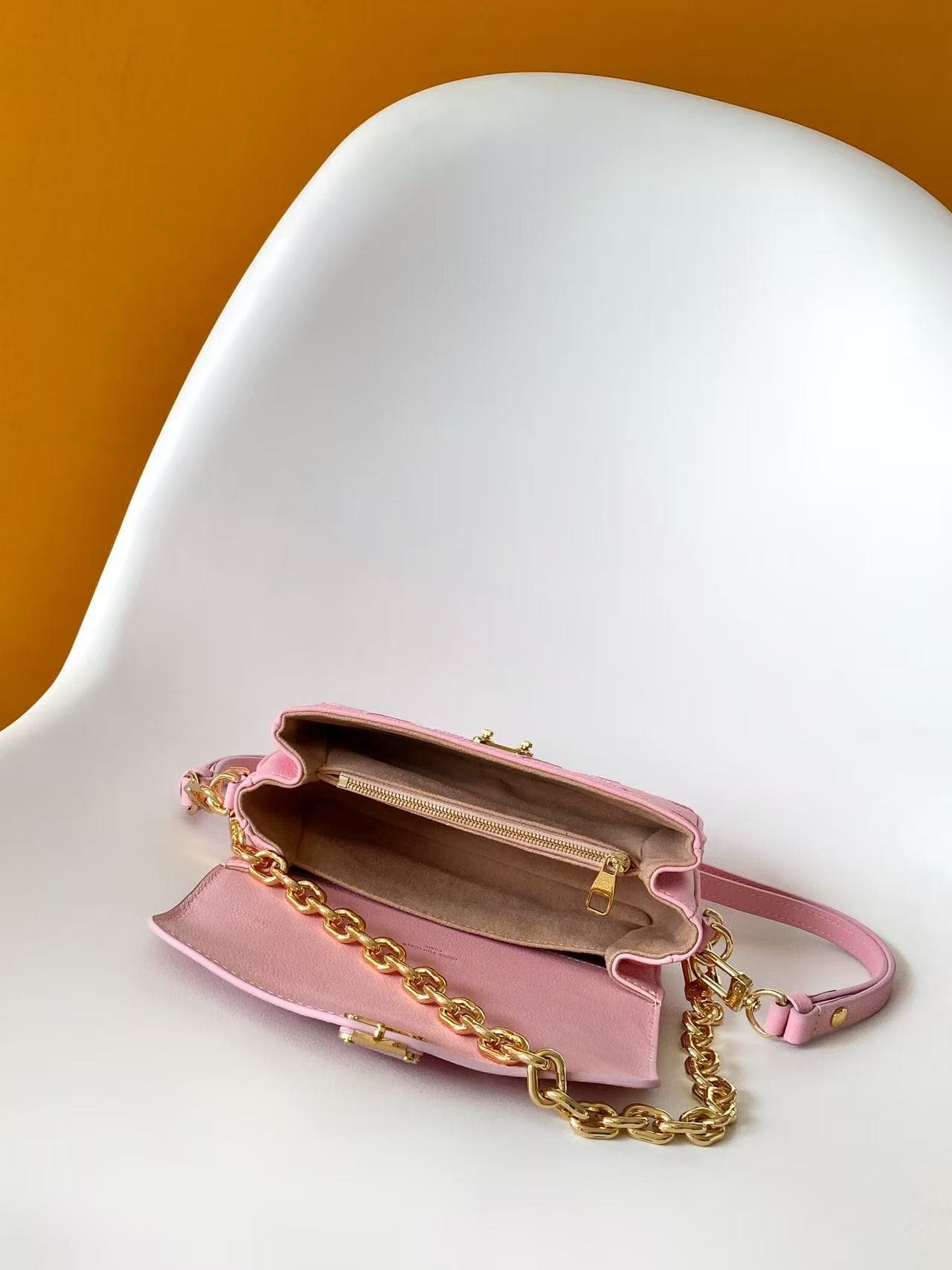 Louis Vuitton Pochette Métis East West Light Bliss Couture Monogram Empreinte Leather M29488 High