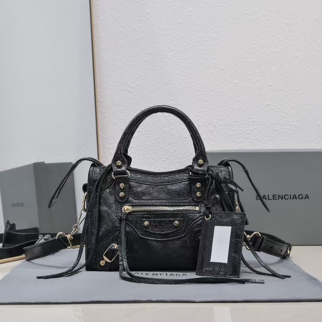 WOMEN'S LE CITY Small BAG Gold Metal Black High