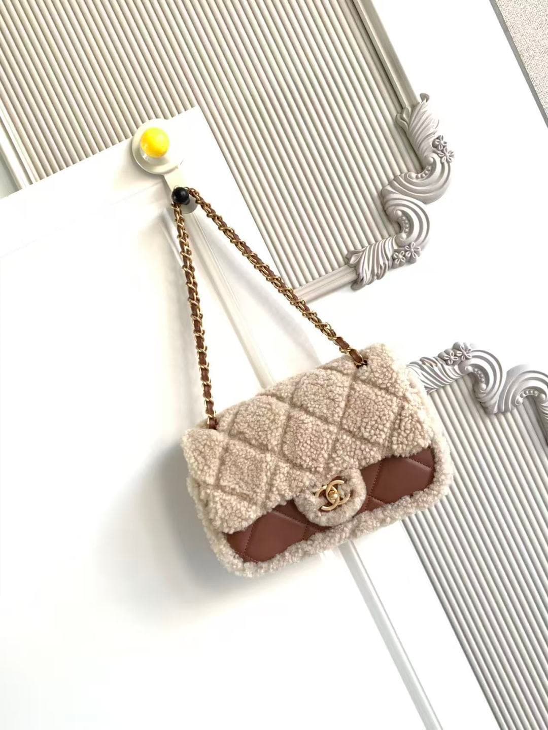 Chanel Small Shearling Flap Bag in Brown lambskin with beige shearling & Gold-Tone Metal AS5149 A