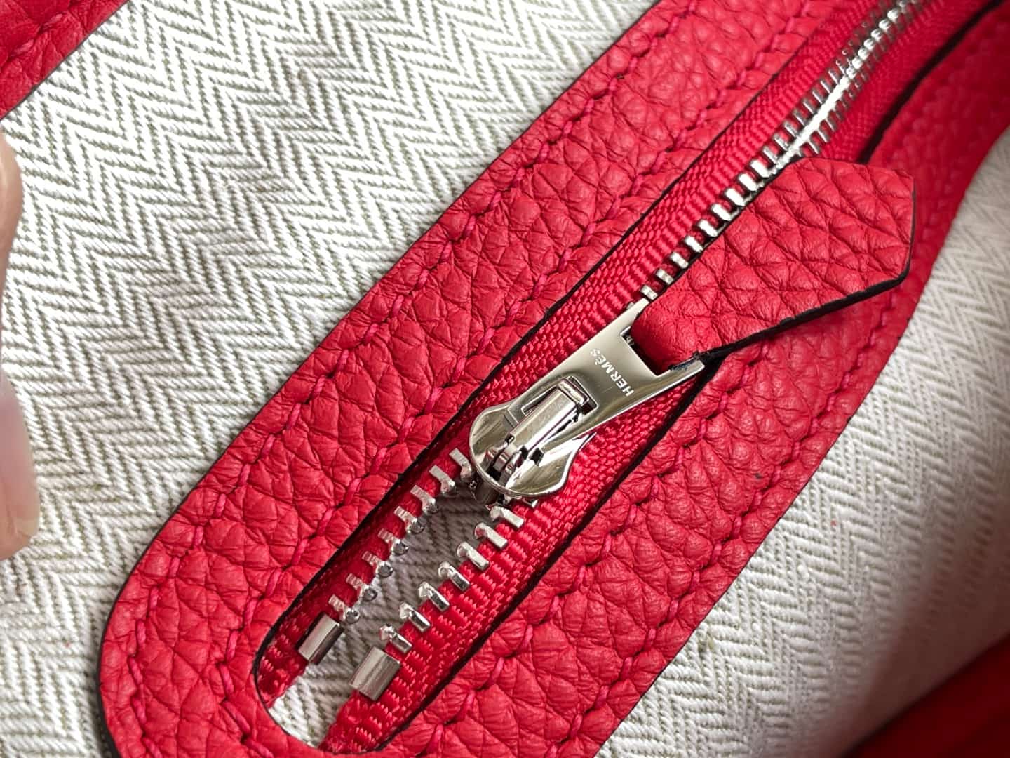 Hermes Garden Party 23 bag in Red Togo Leather WAX High