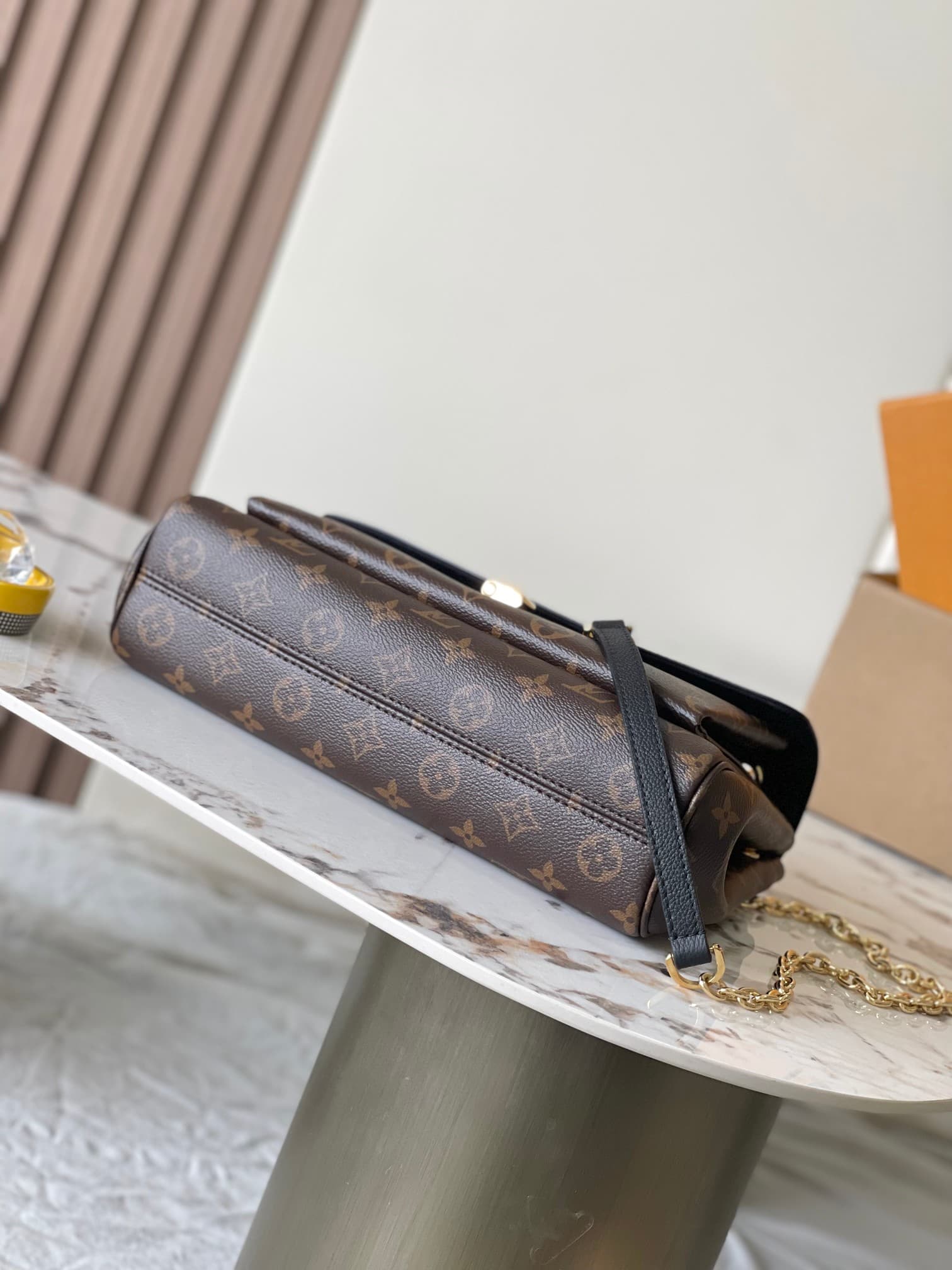 Louis Vuitton Saint Germain PM Monogram/Black Leather and coated canvas M26285 TOP