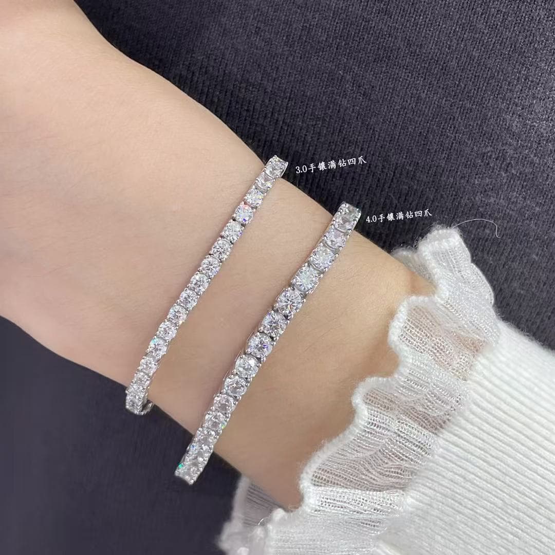 Cartier Bracelet Hand-set high carbon diamonds 4.0