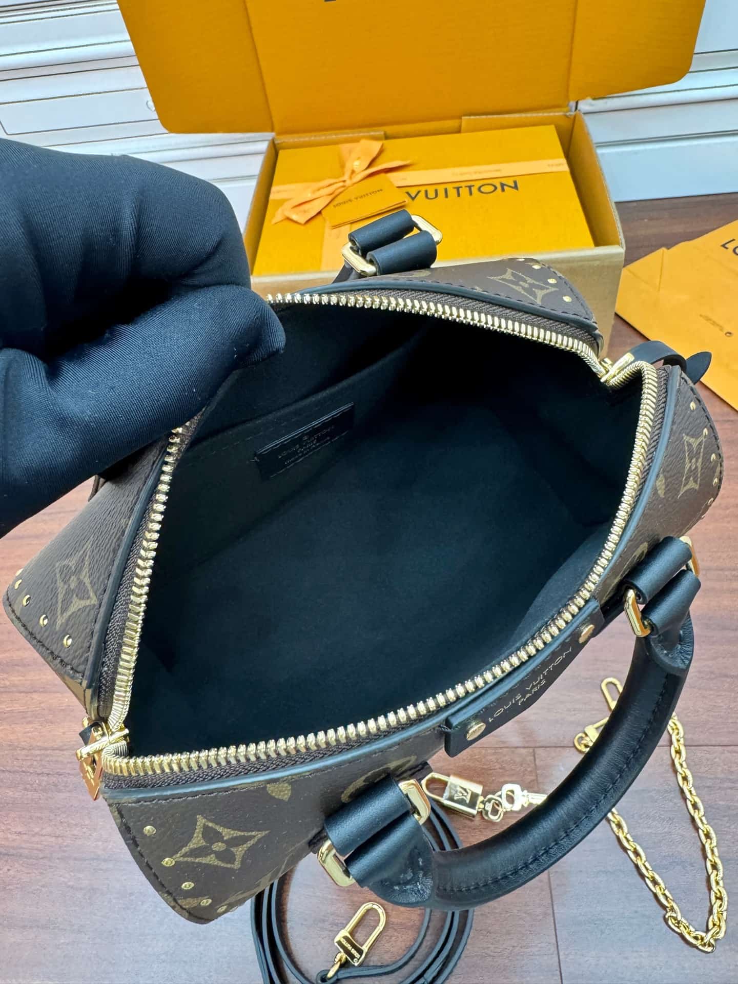 Louis Vuitton Speedy Trunk 20 Monogram canvas M13146 TOP