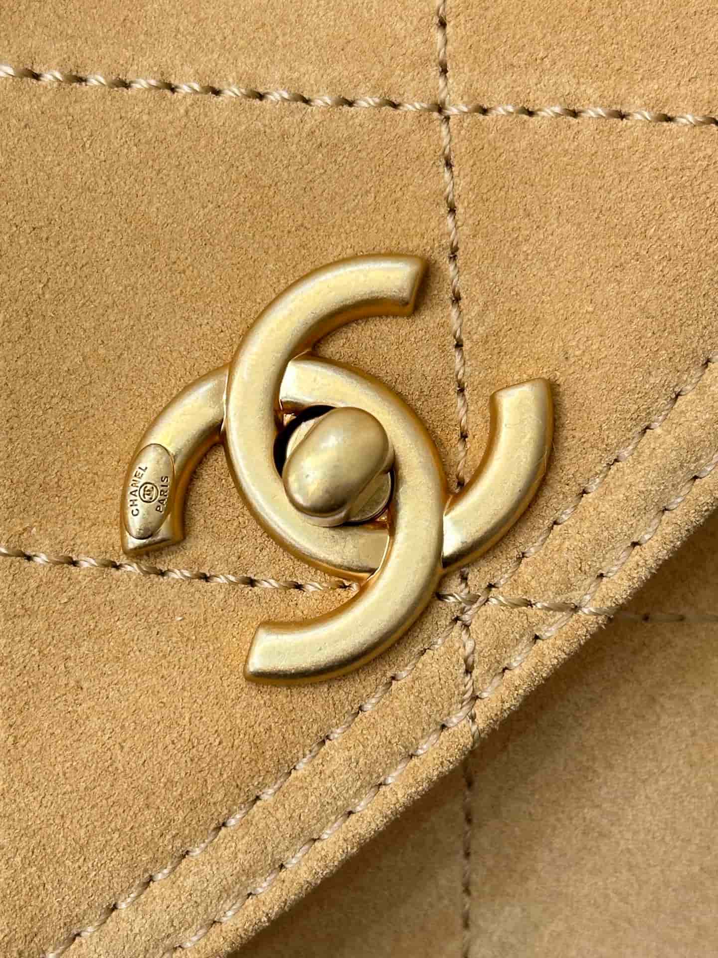 Chanel Matelasse Suede Shoulder Bag& Gold-Tone Metal Yellow AS5883 TOP