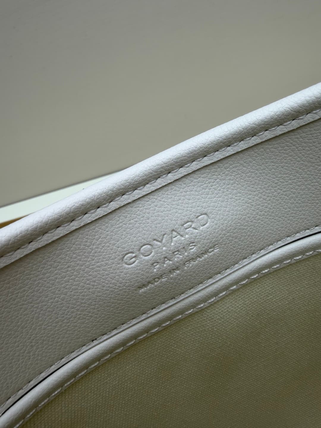 Goyard Musette PM bag in white Goyardine canvas Mid