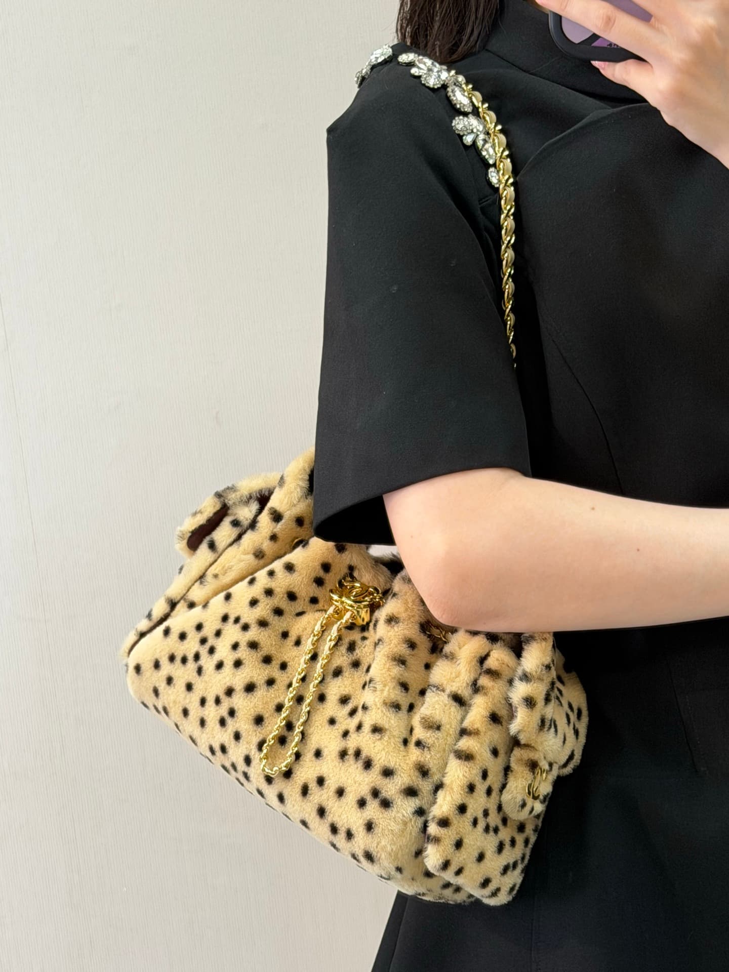 Chanel 25 Mini Hobo handbag AS5631 Lambskin & Gold-Tone Metal Light Beige & Black TOP